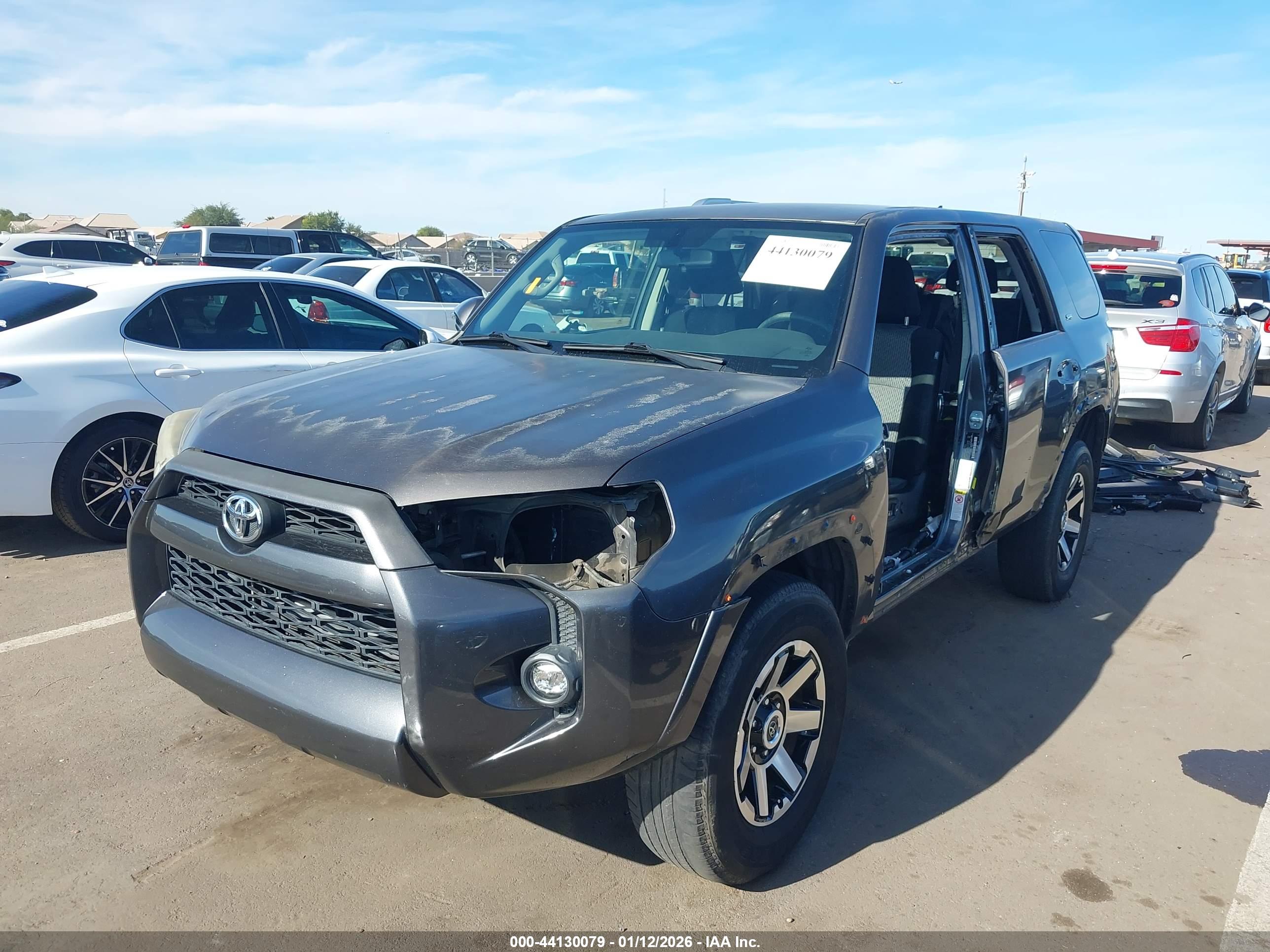 TOYOTA 4RUNNER image 2