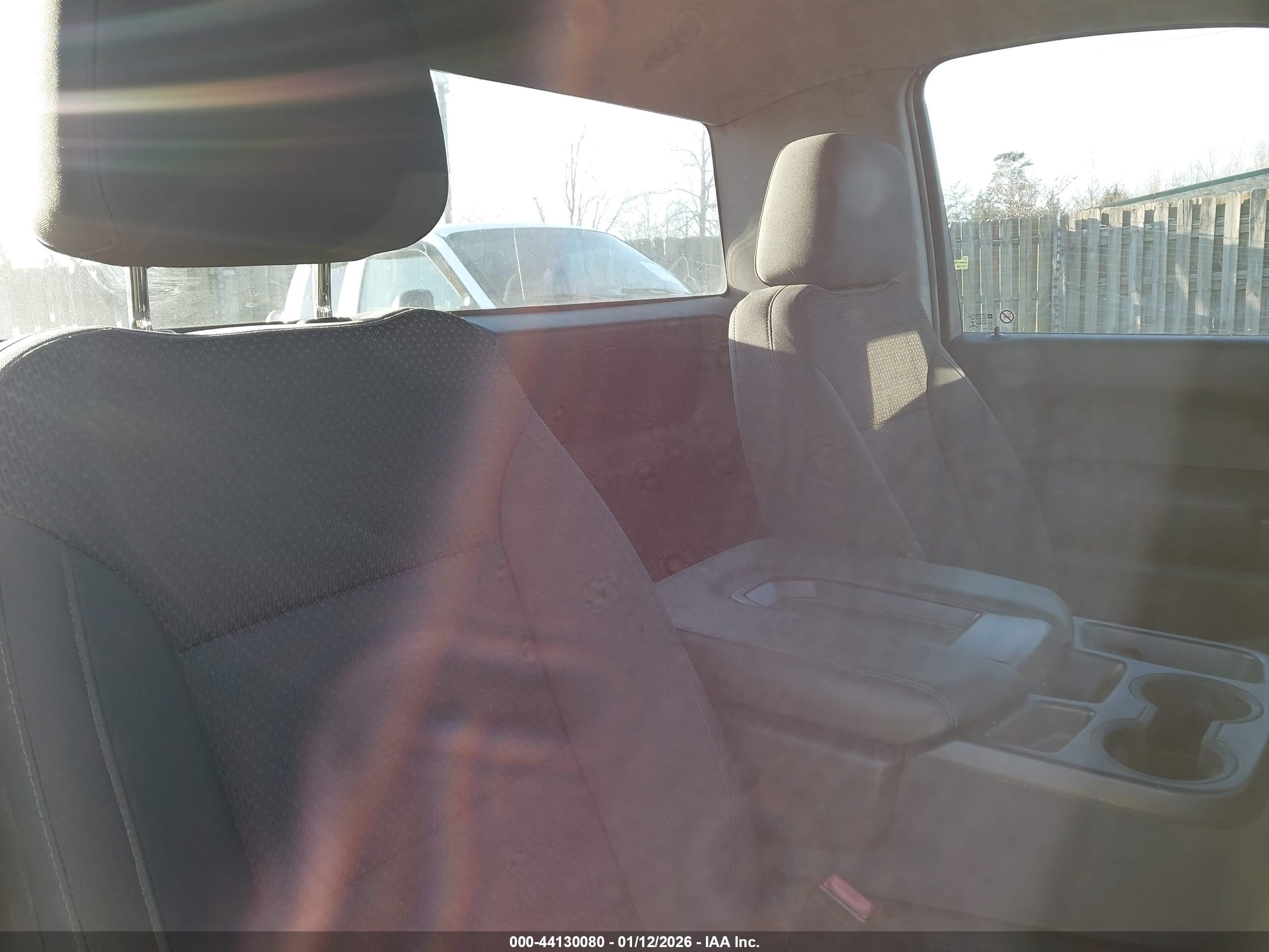 CHEVROLET SILVERADO image 8