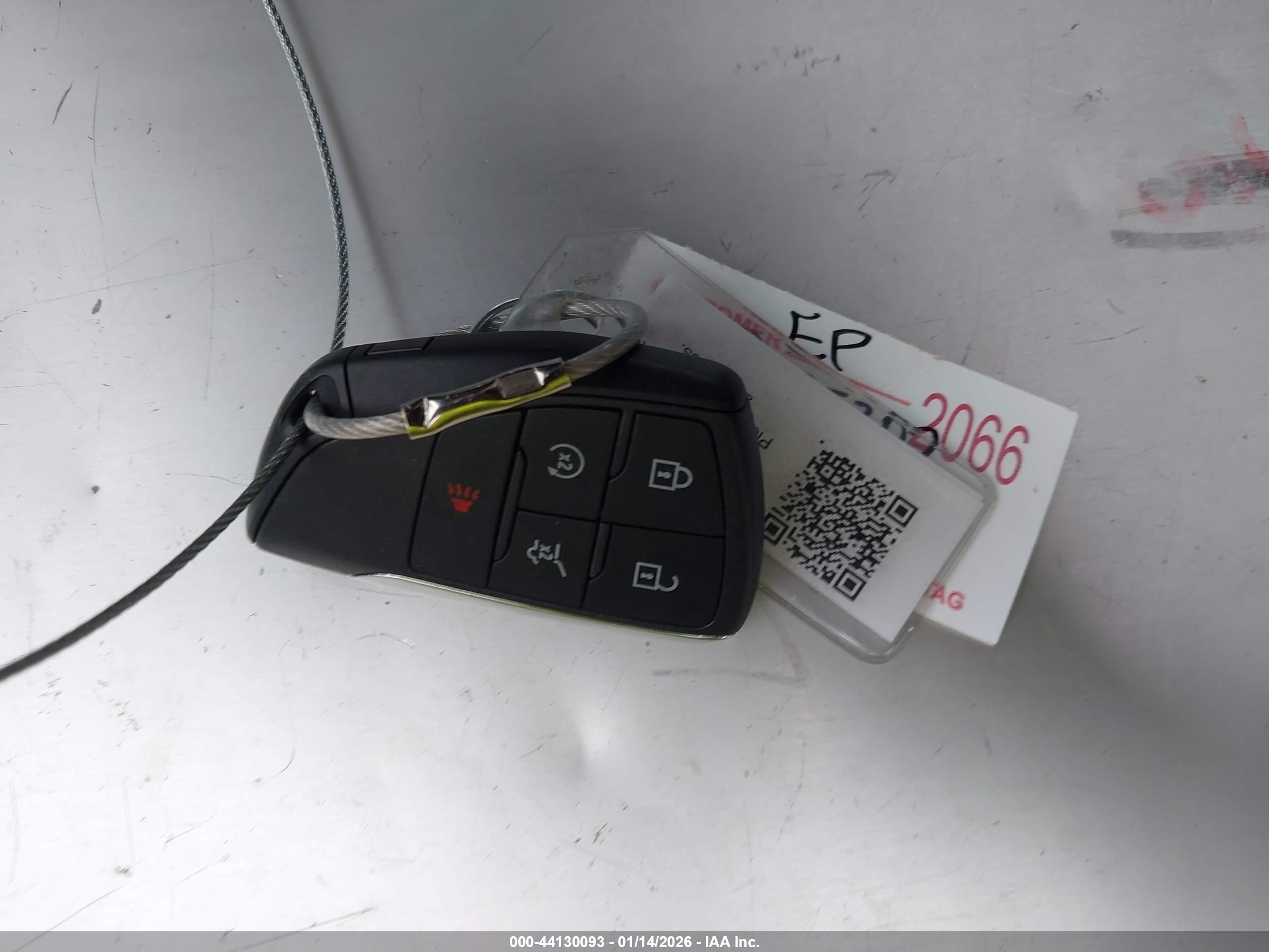 CHEVROLET EQUINOX image 11