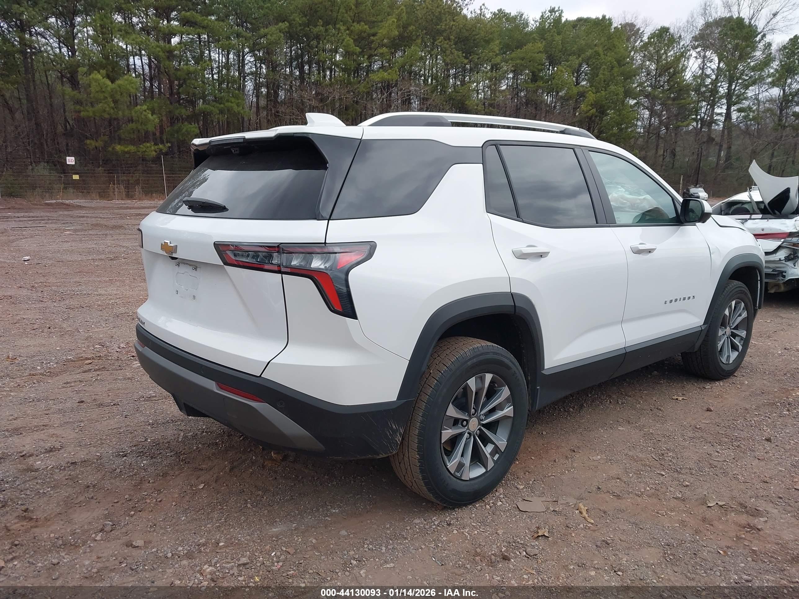 CHEVROLET EQUINOX image 4