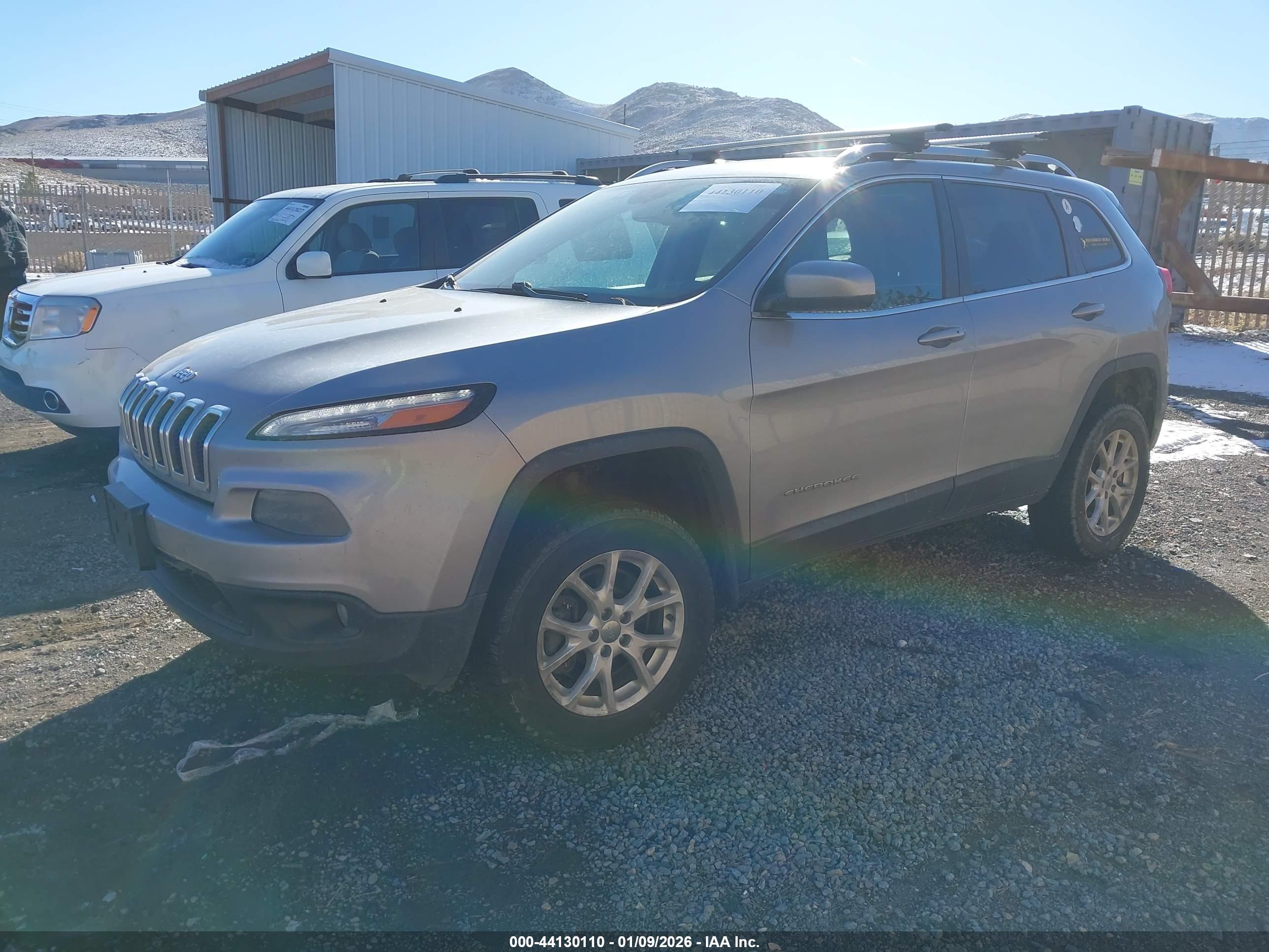 JEEP CHEROKEE image 2