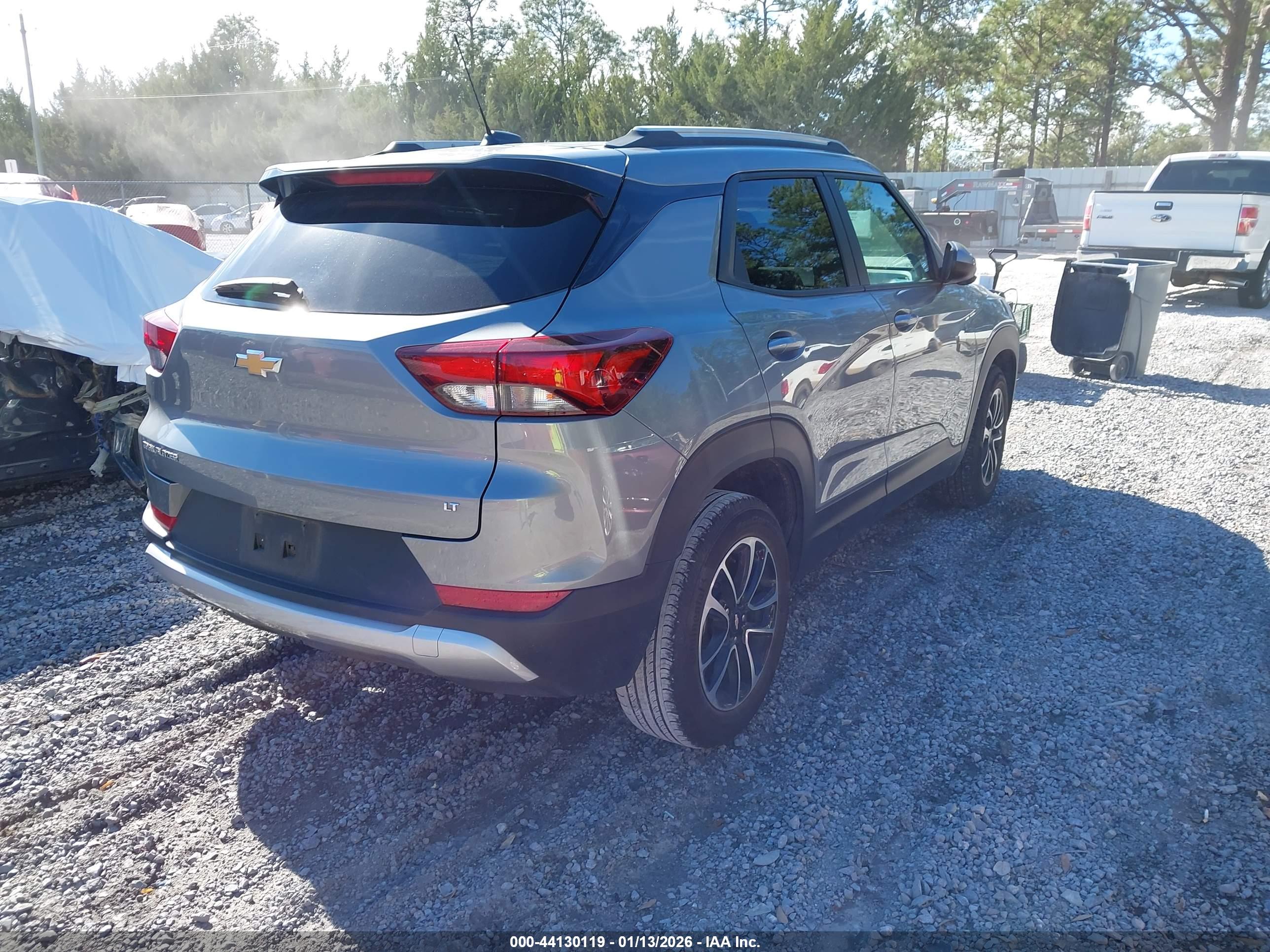 CHEVROLET TRAILBLAZER image 4