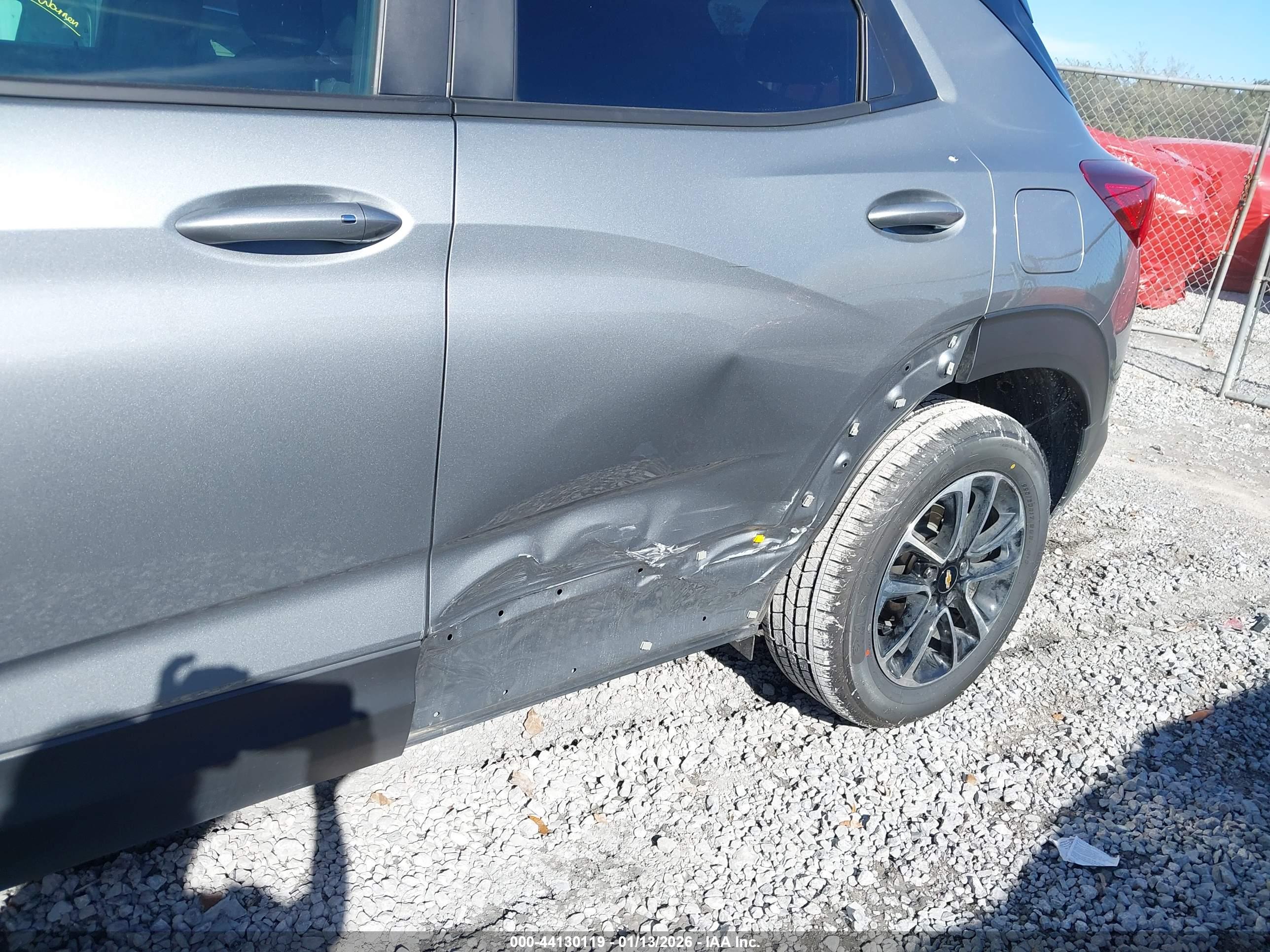 CHEVROLET TRAILBLAZER image 6