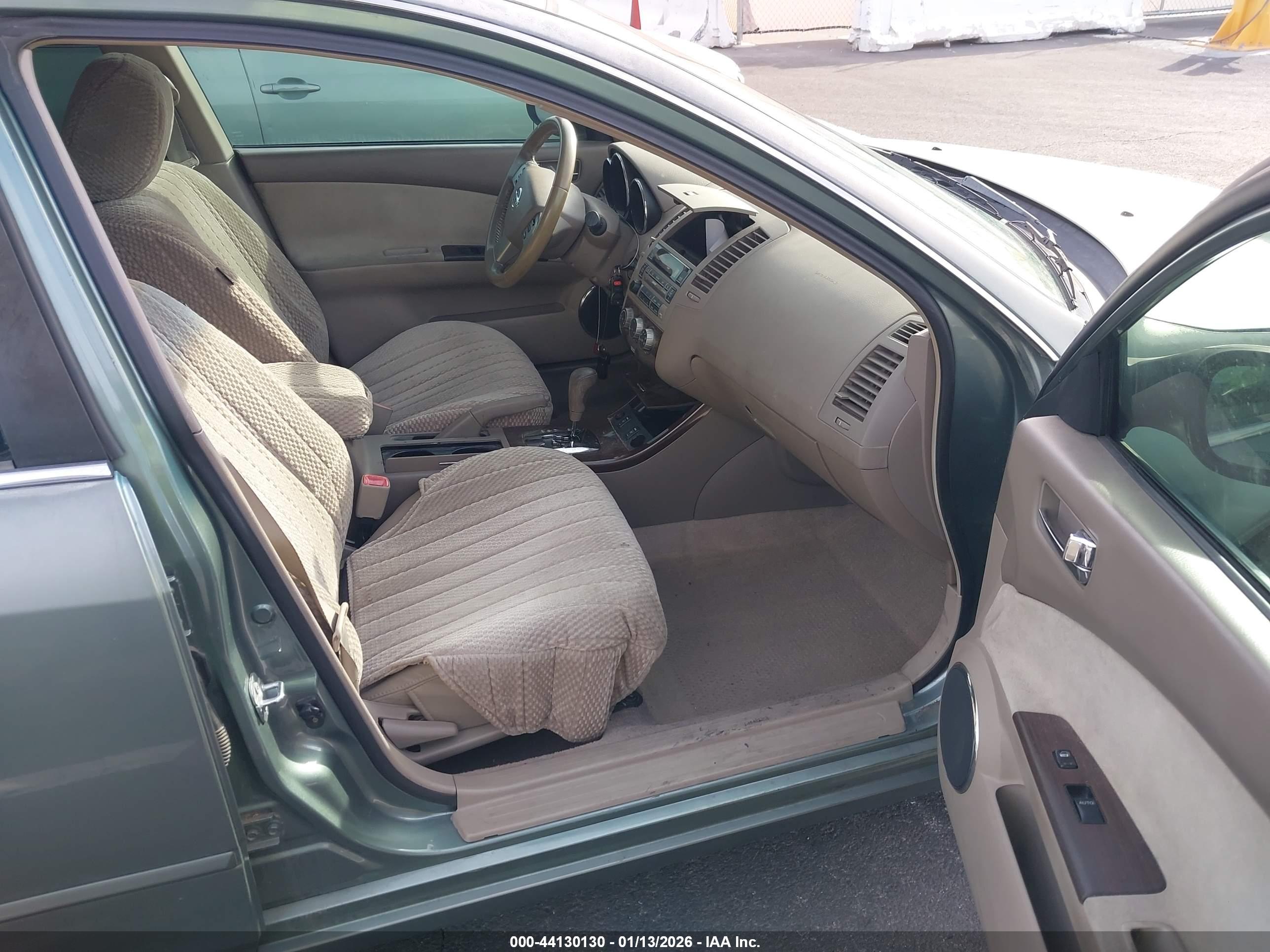 NISSAN ALTIMA image 5