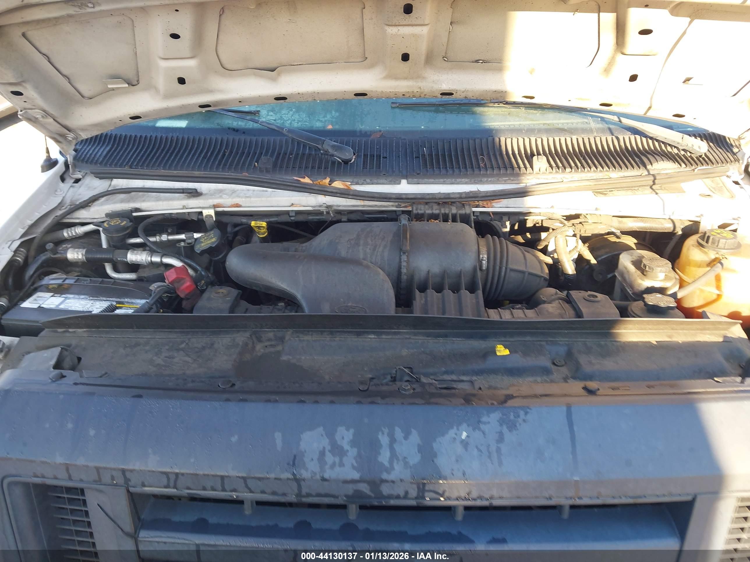 FORD E-150 image 10