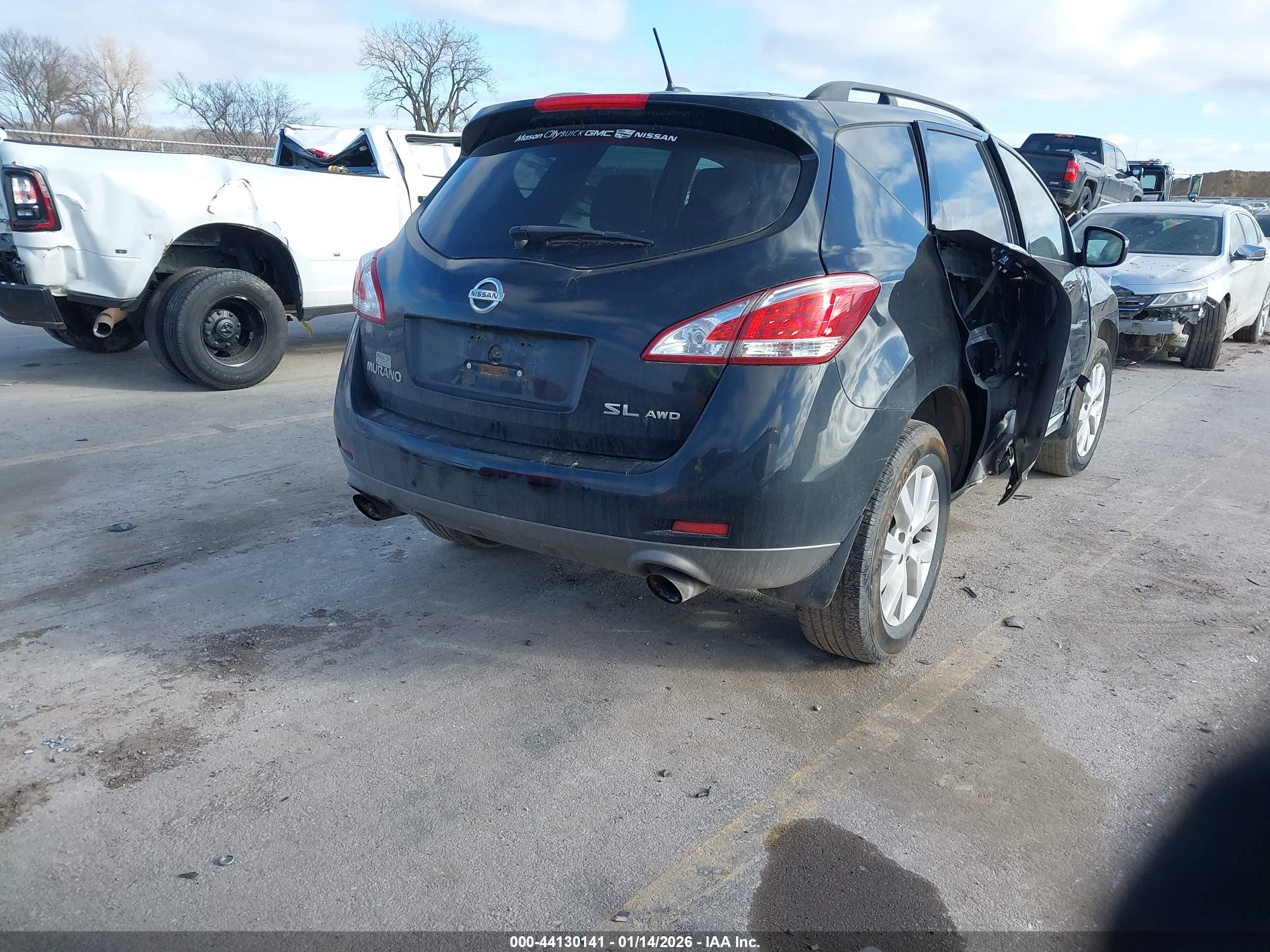 NISSAN MURANO image 4