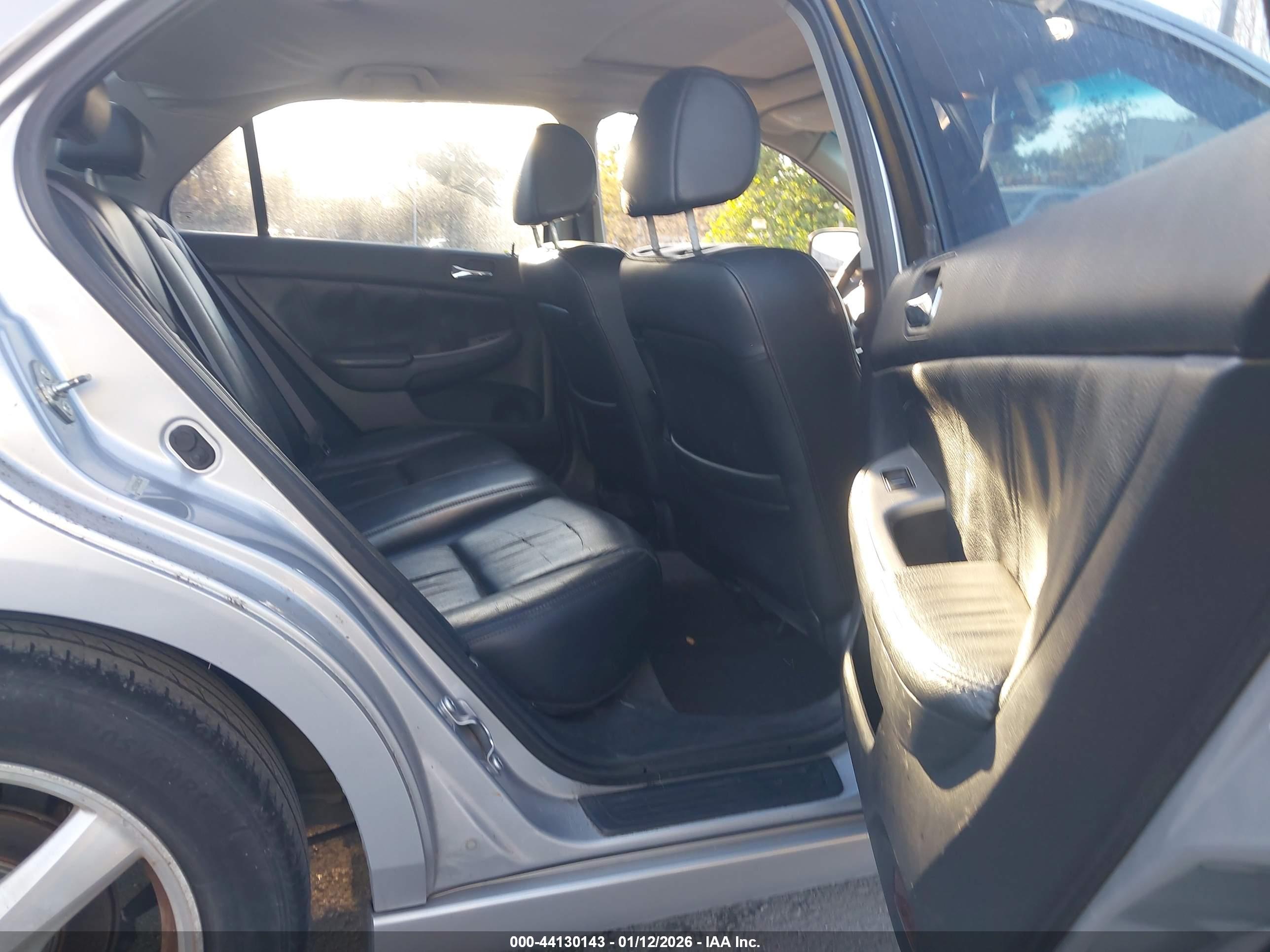 HONDA ACCORD image 8