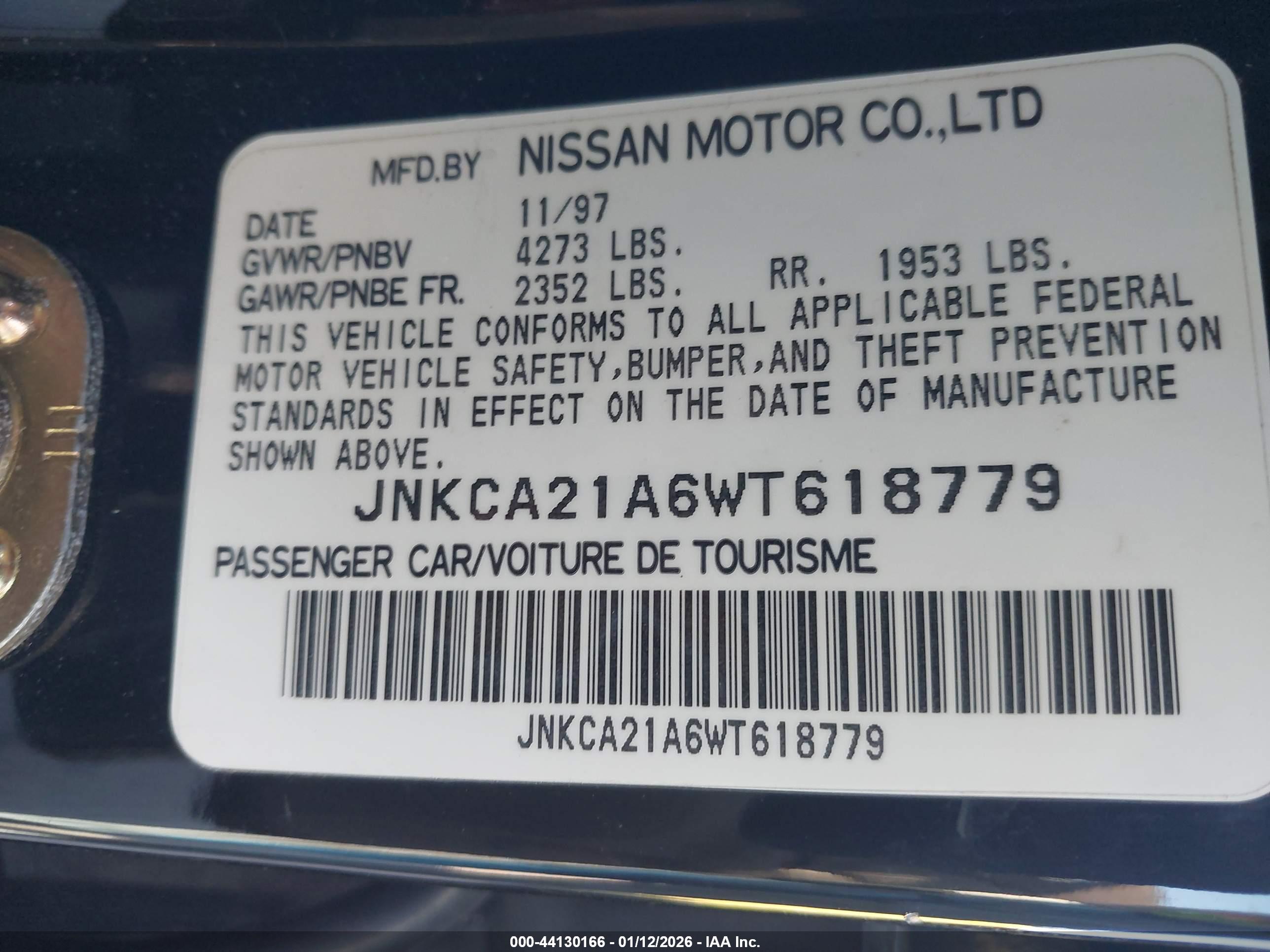 INFINITI I30 image 9
