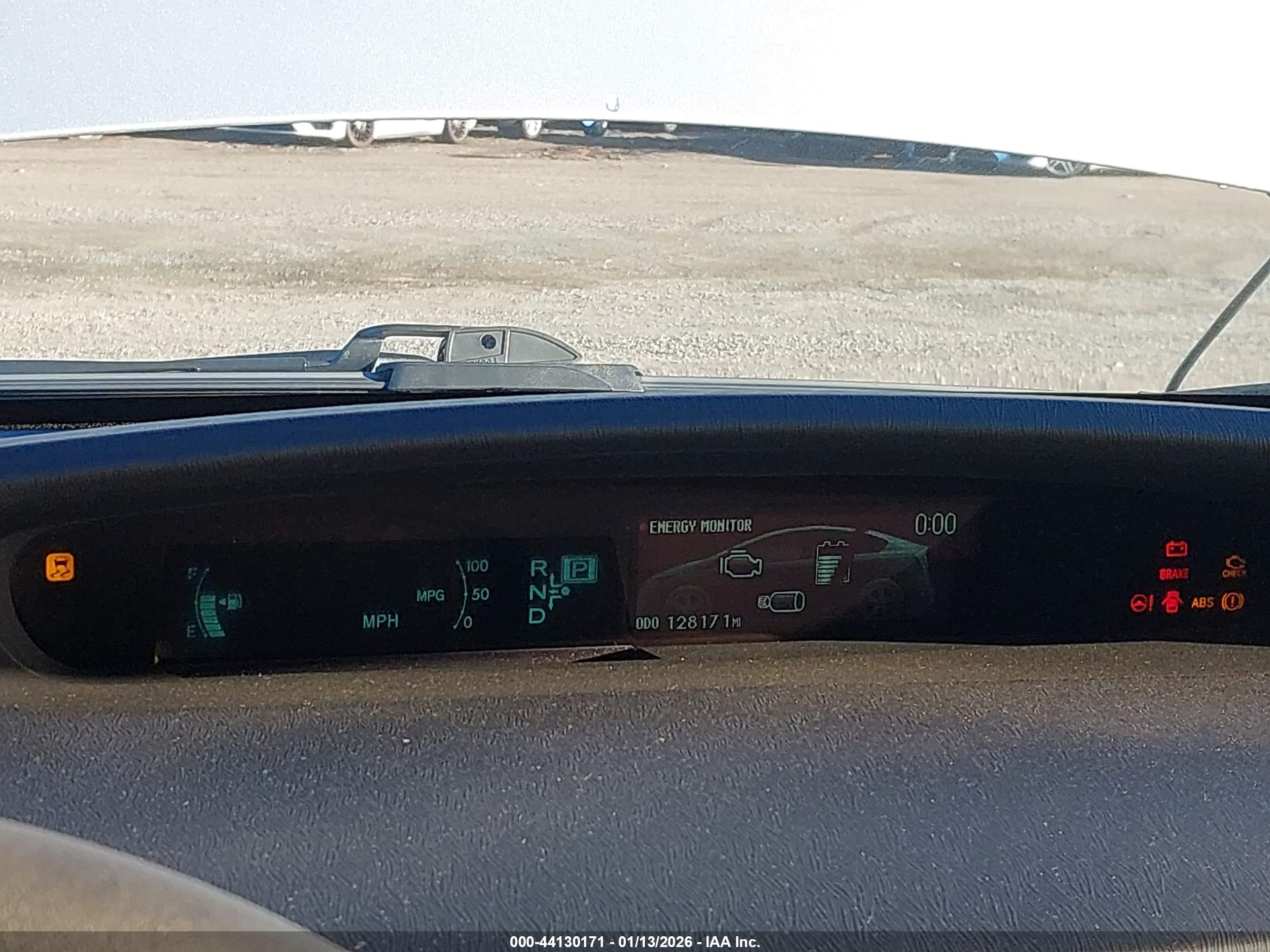 TOYOTA PRIUS image 7