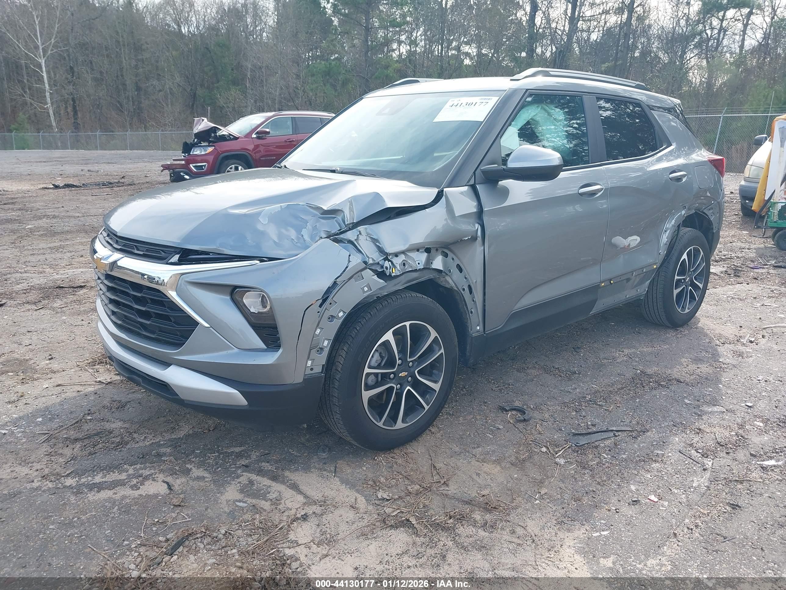 CHEVROLET TRAILBLAZER image 2