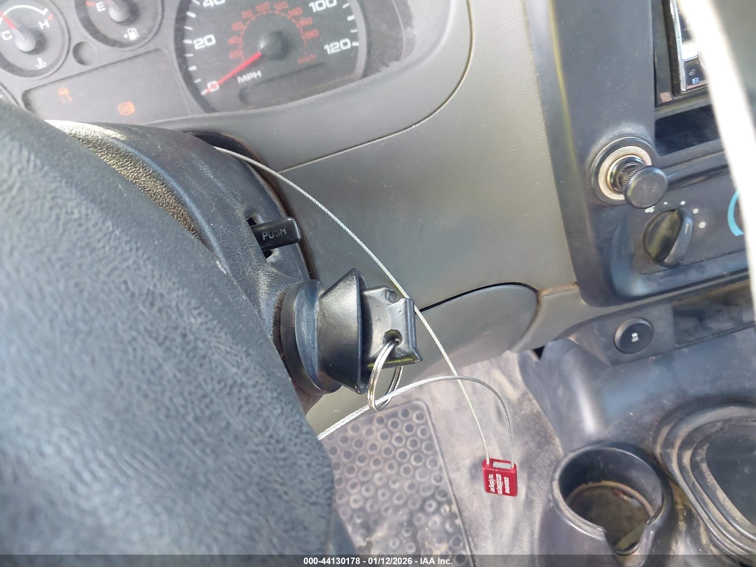 FORD RANGER image 11