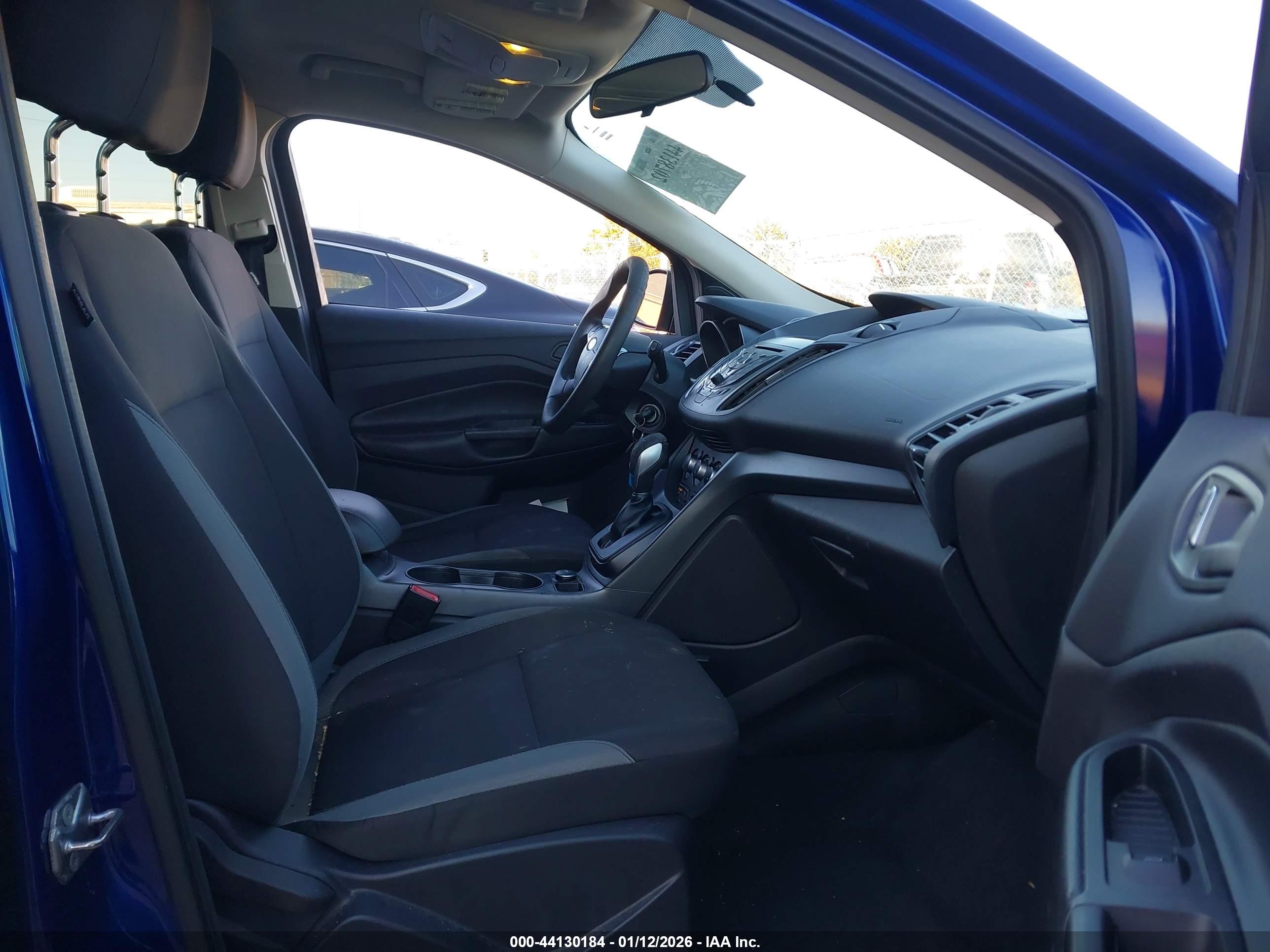 FORD ESCAPE image 5