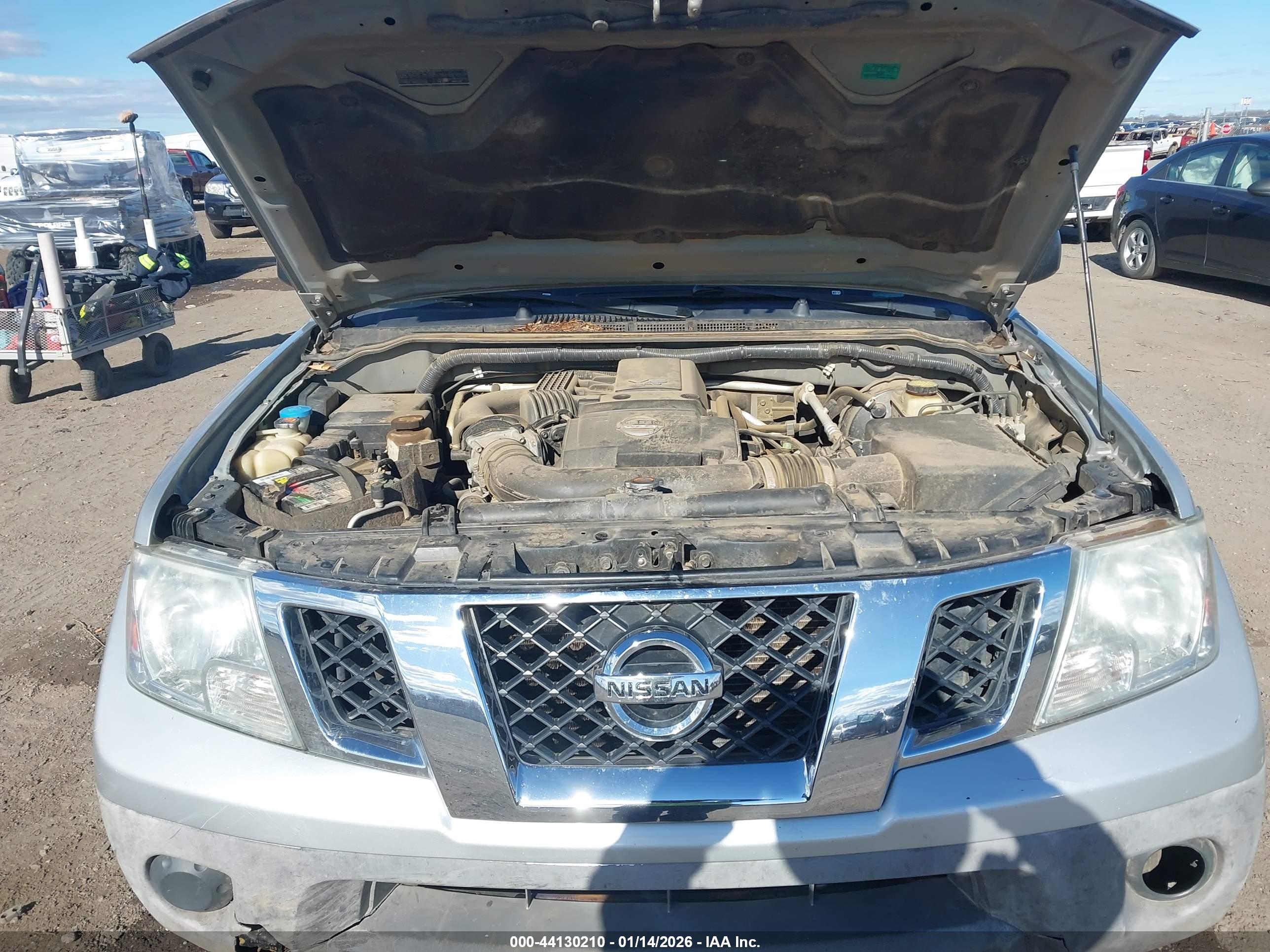 NISSAN FRONTIER image 10