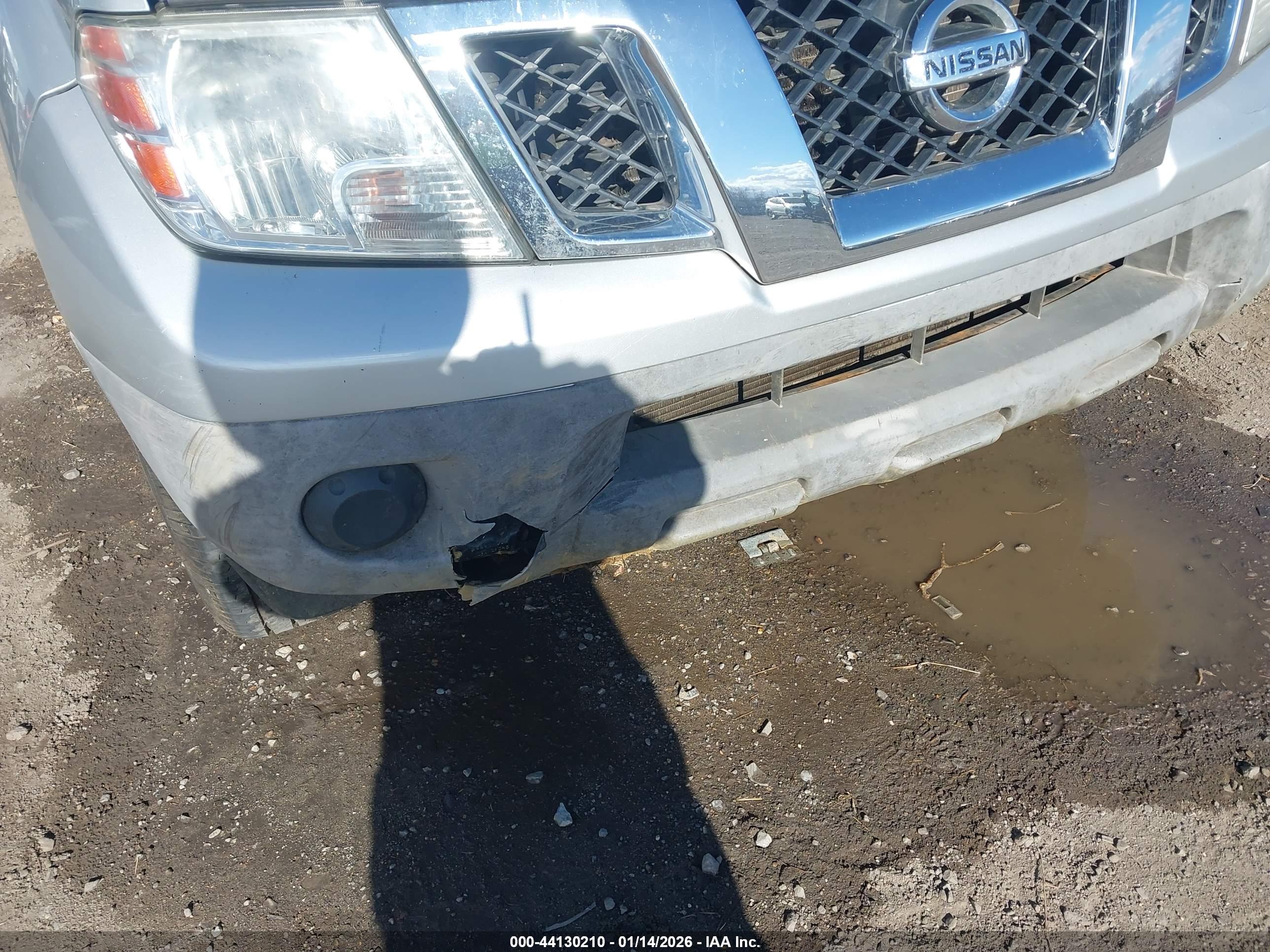 NISSAN FRONTIER image 6
