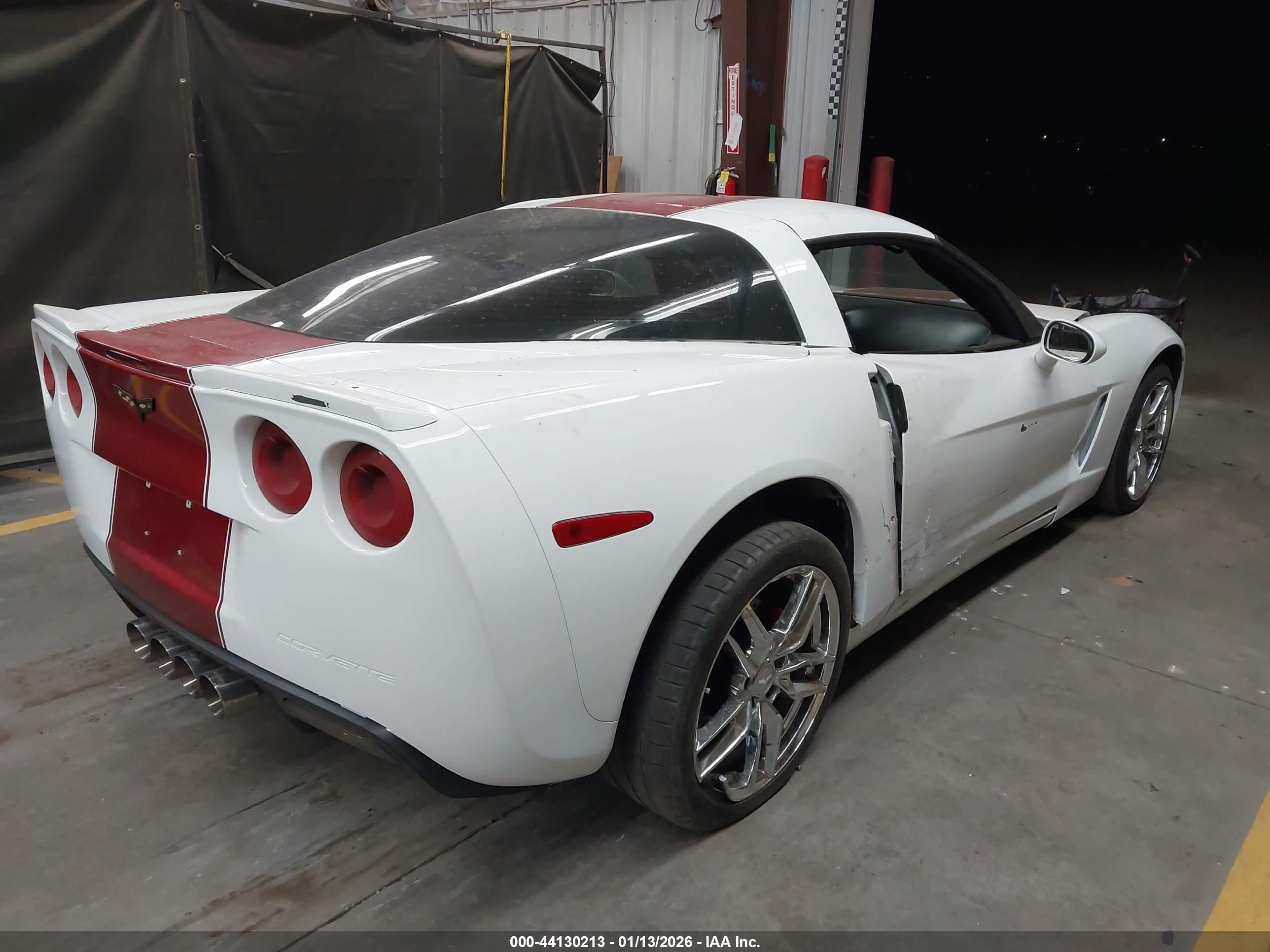 CHEVROLET CORVETTE image 4