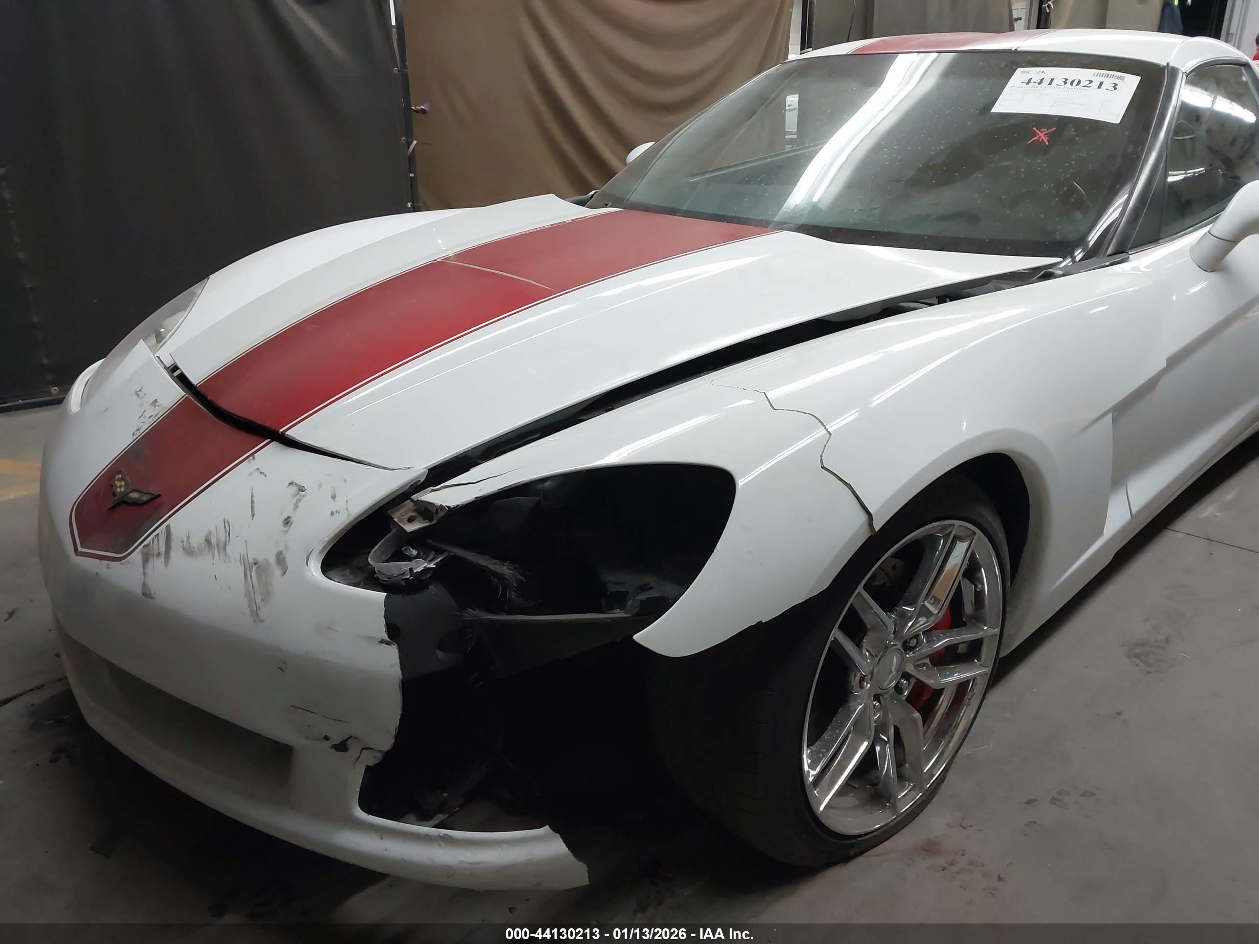 CHEVROLET CORVETTE image 6