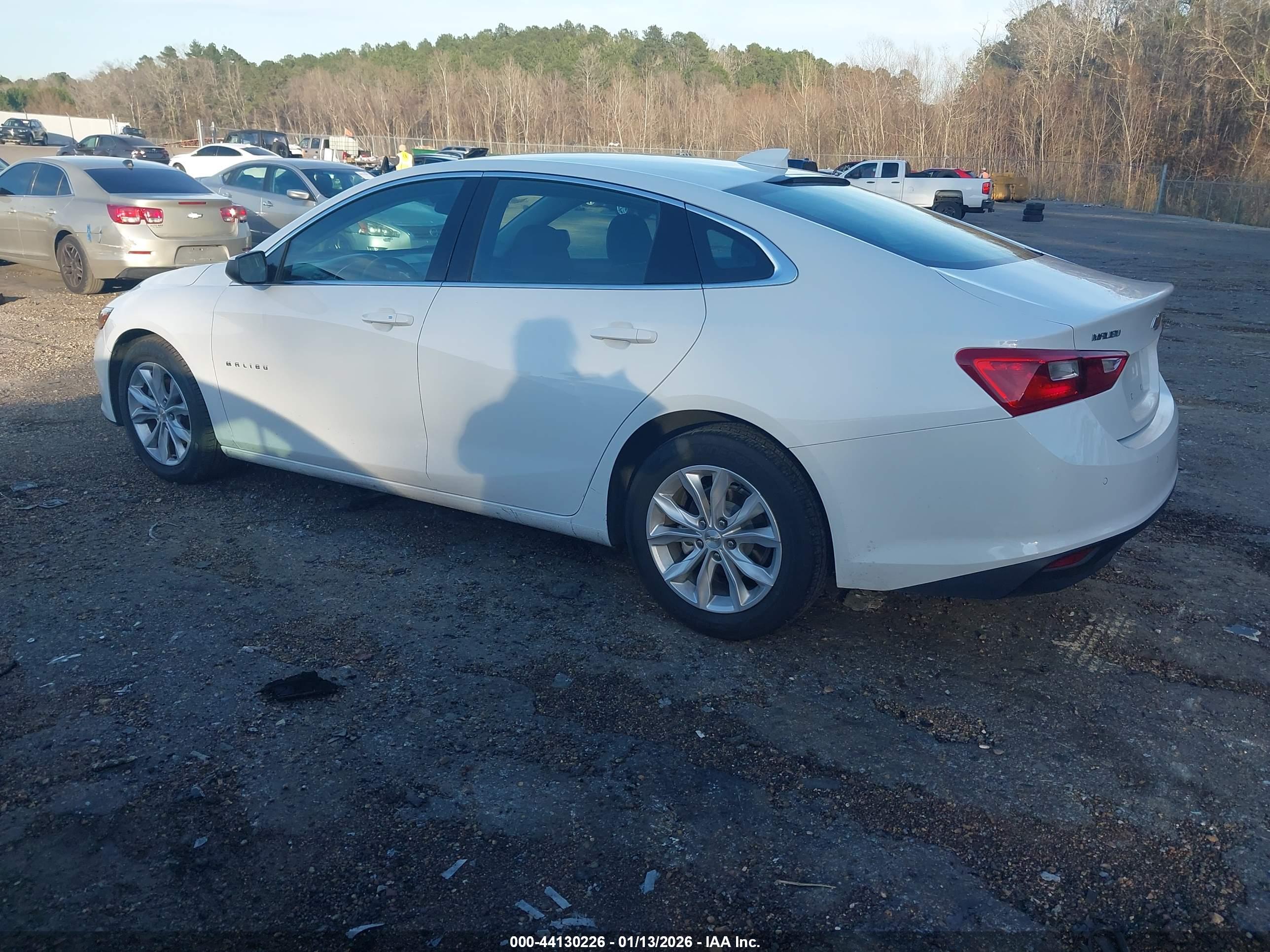 CHEVROLET MALIBU image 3