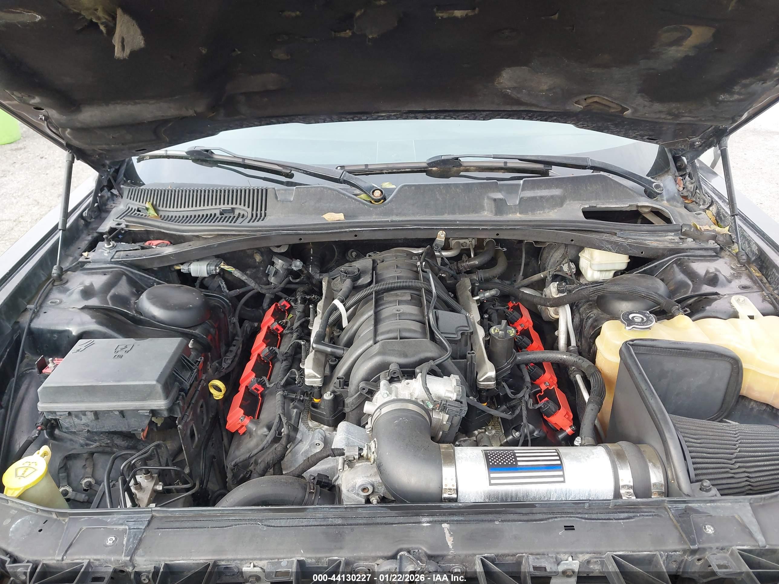 DODGE CHALLENGER image 10