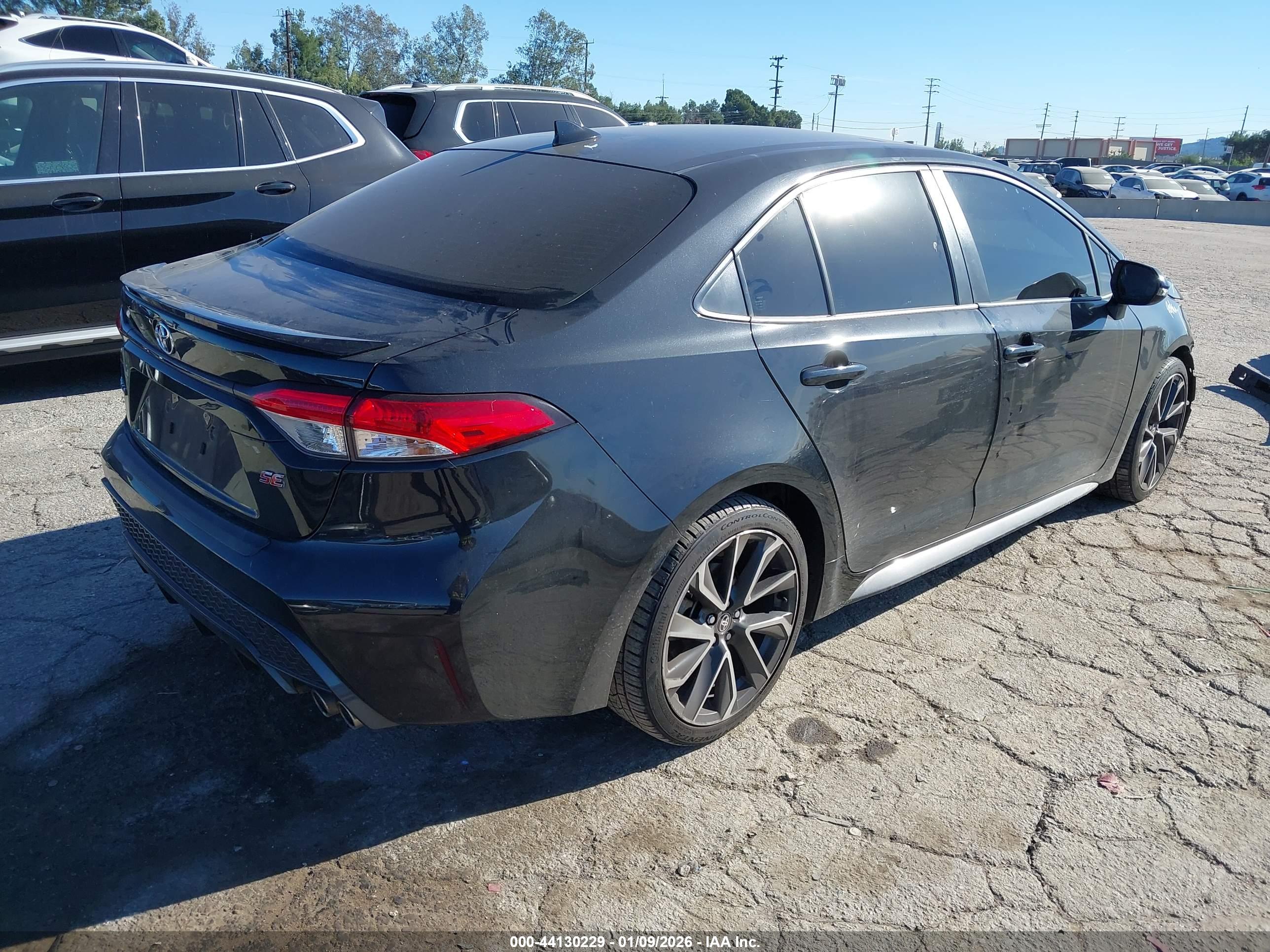TOYOTA COROLLA image 4