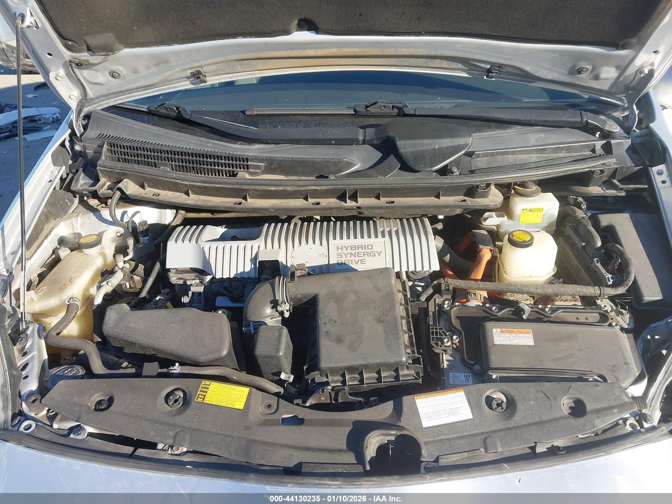 TOYOTA PRIUS image 10