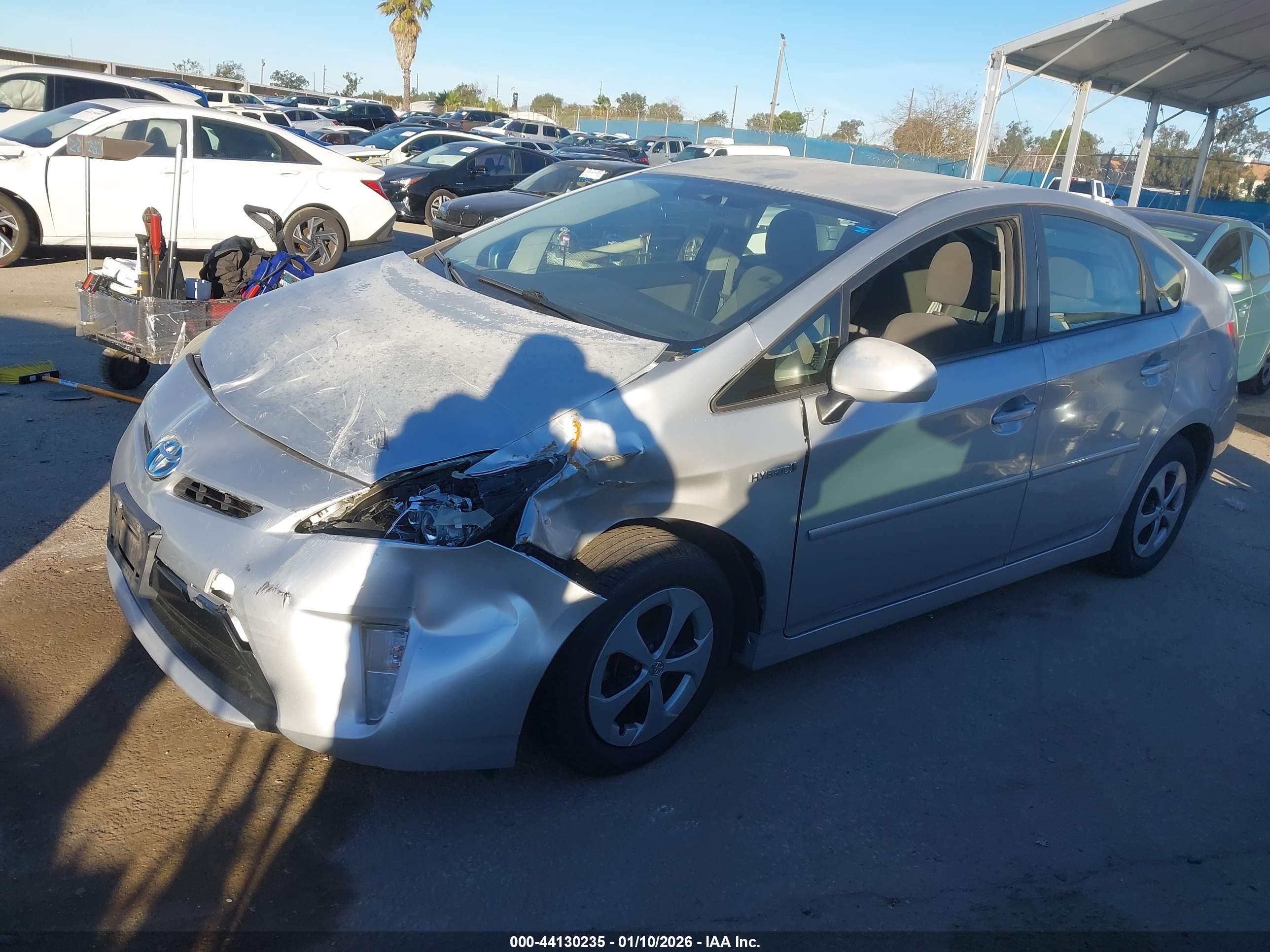 TOYOTA PRIUS image 2