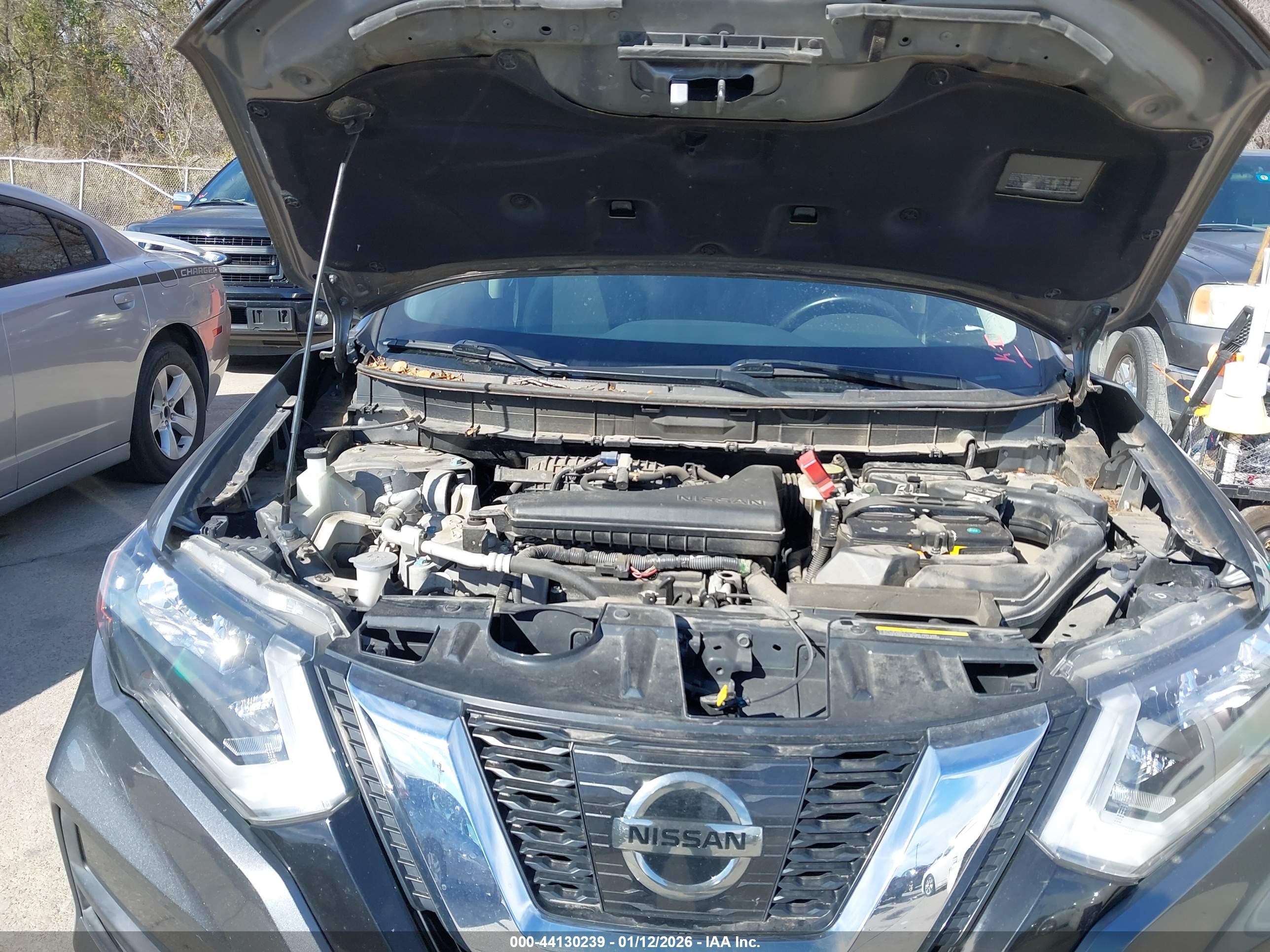 NISSAN ROGUE image 10