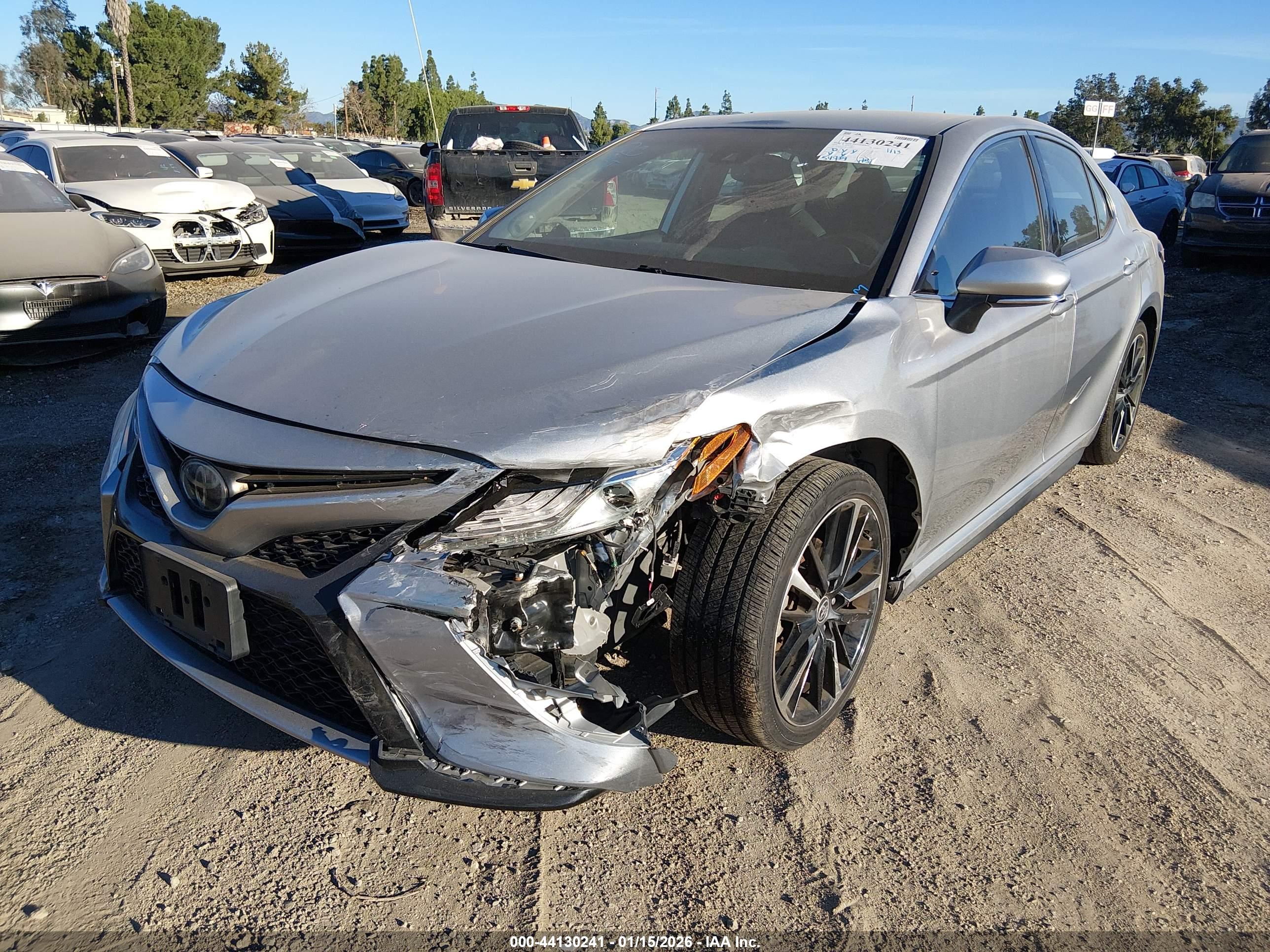 TOYOTA CAMRY image 2