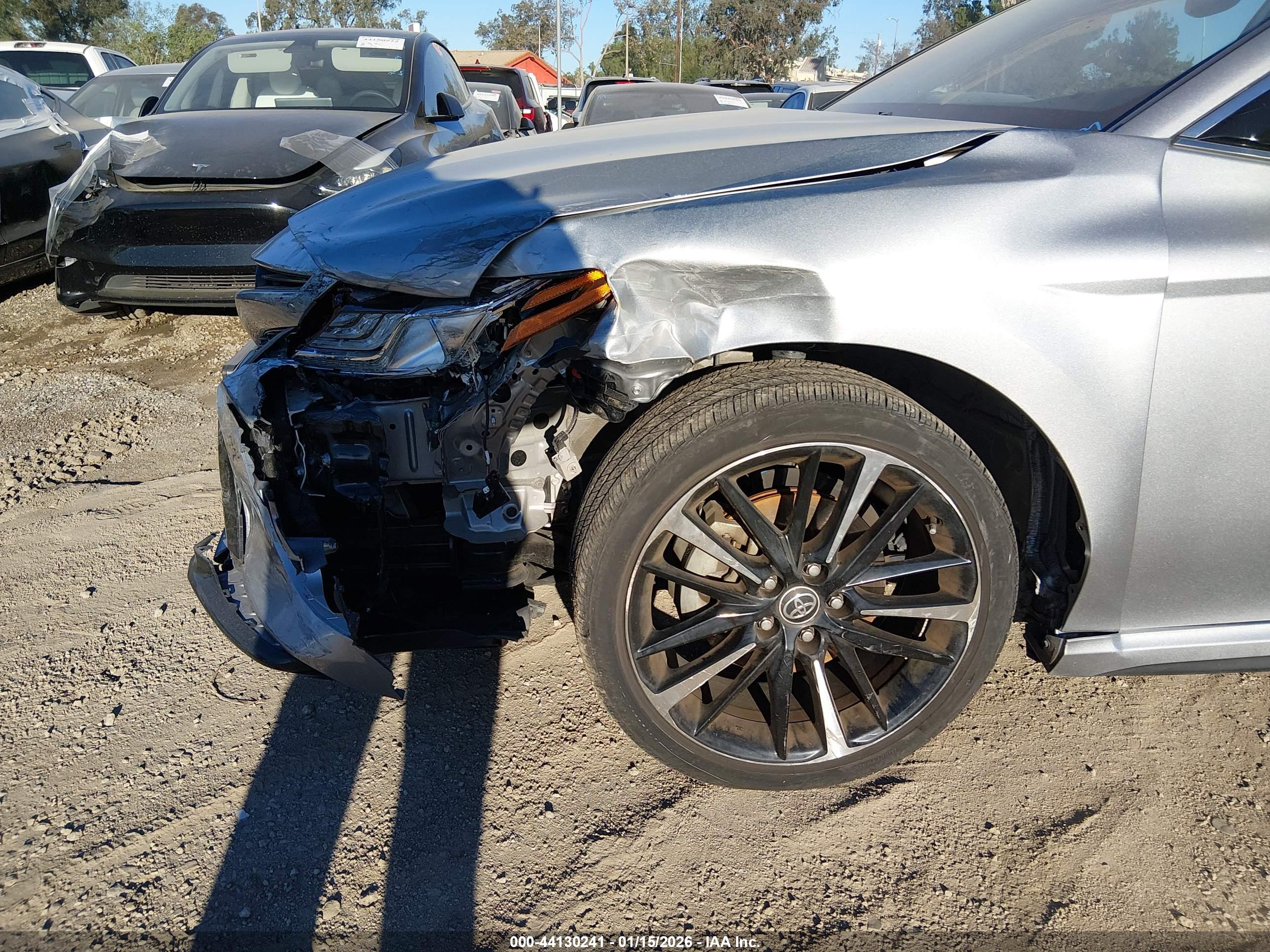 TOYOTA CAMRY image 6