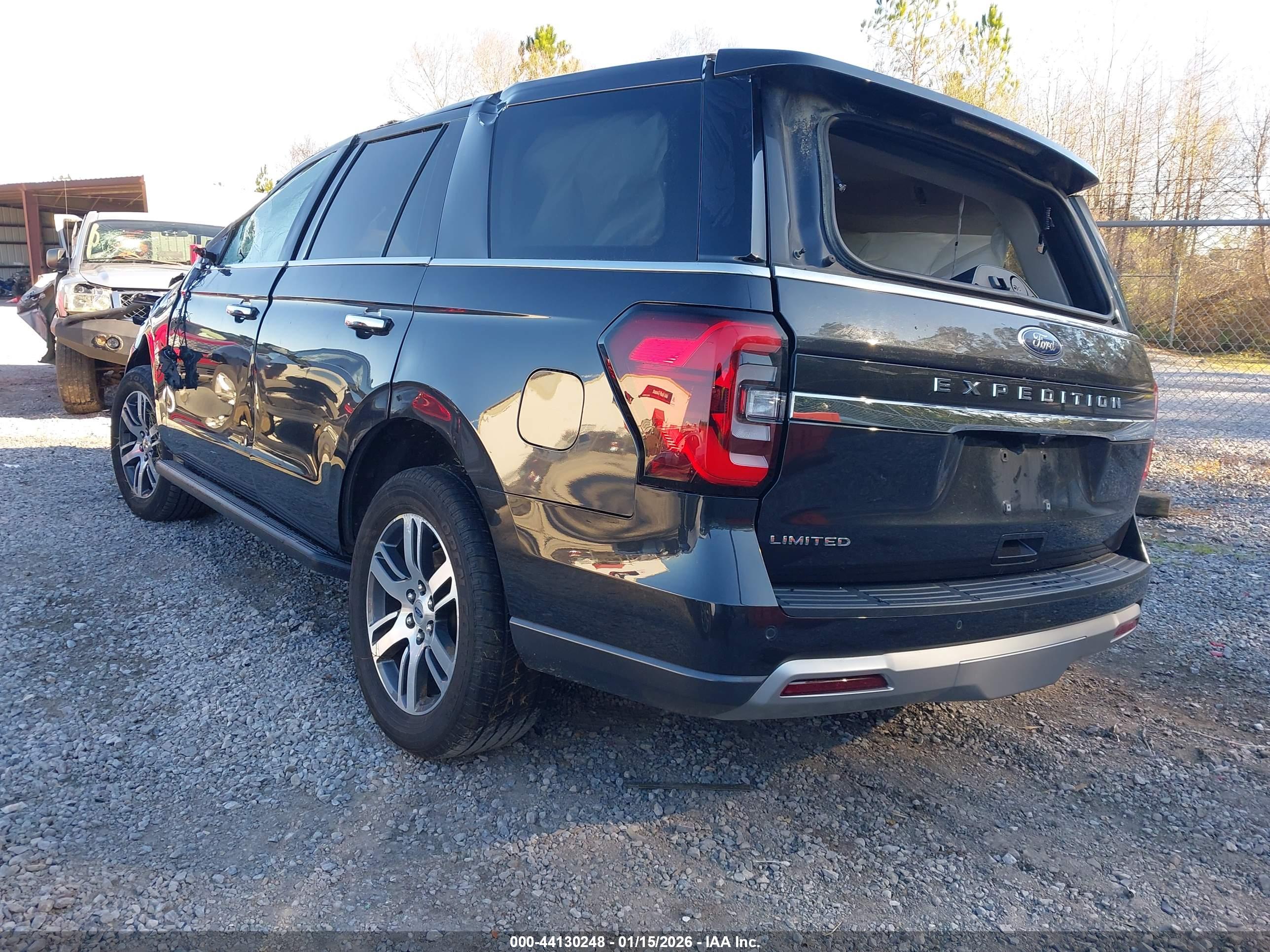 FORD EXPEDITION image 3