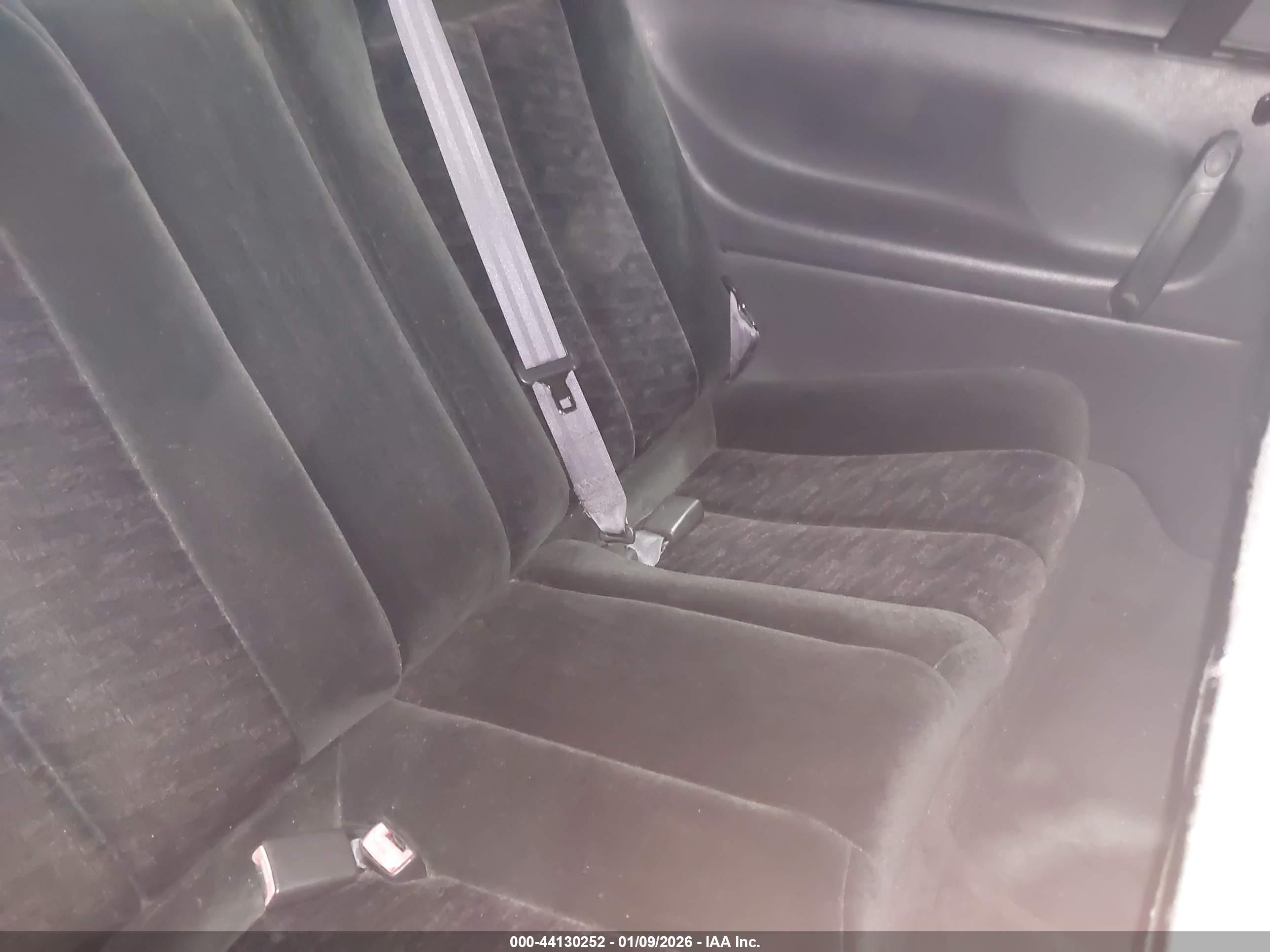 TOYOTA CAMRY image 8