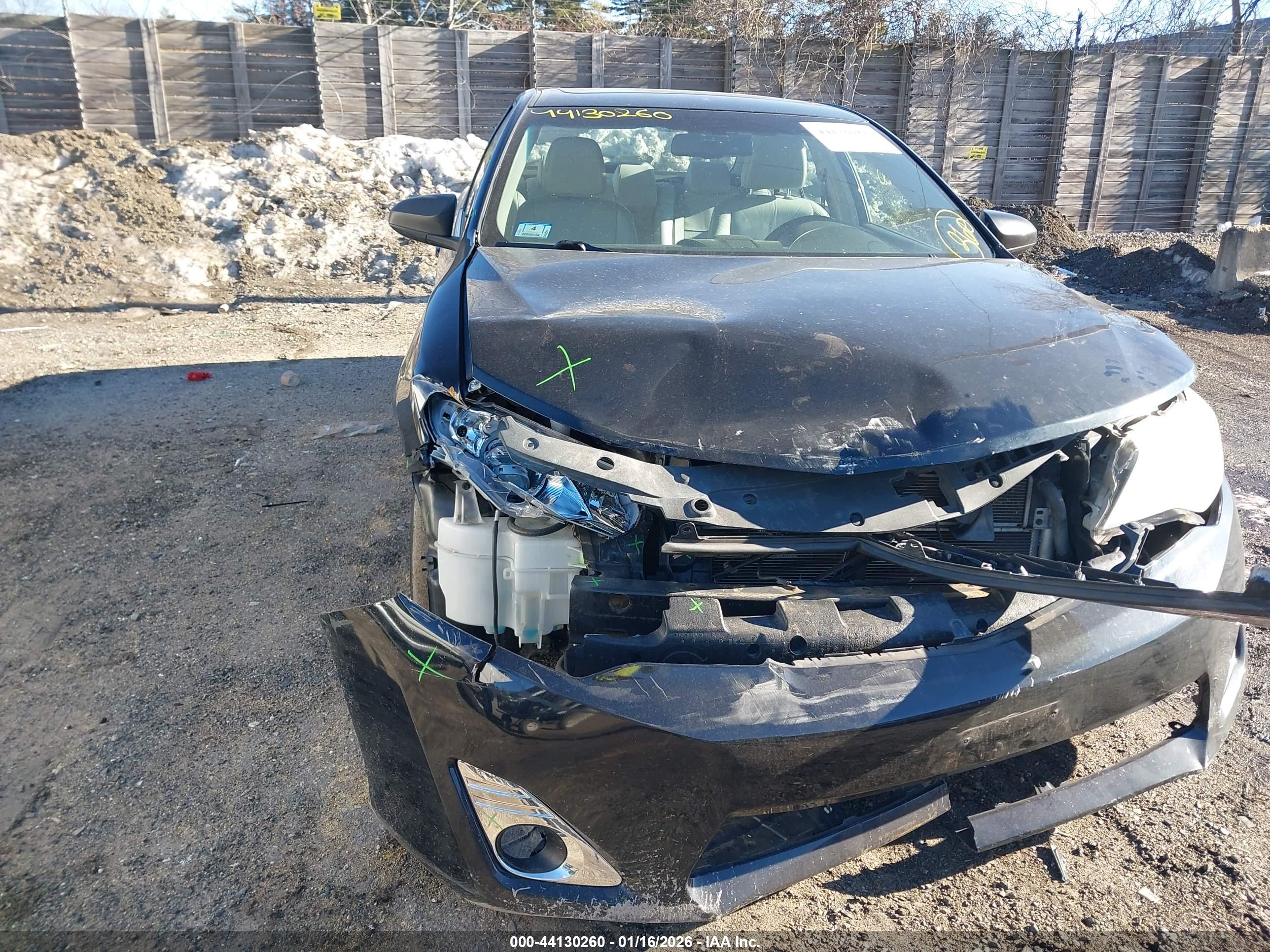 TOYOTA CAMRY image 6