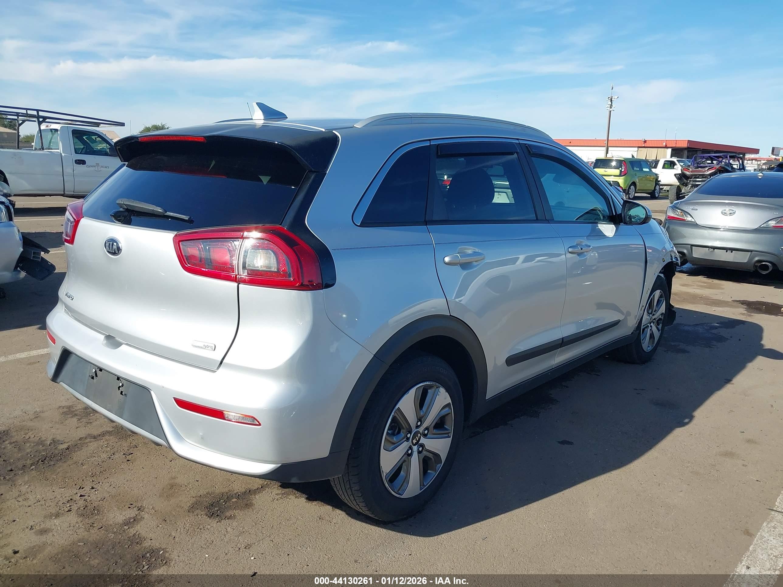 KIA NIRO image 4