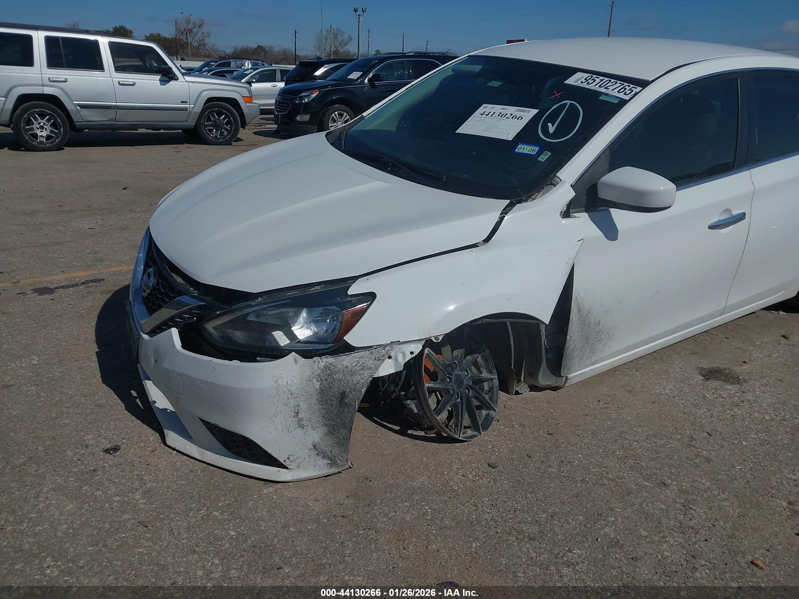 NISSAN SENTRA image 6