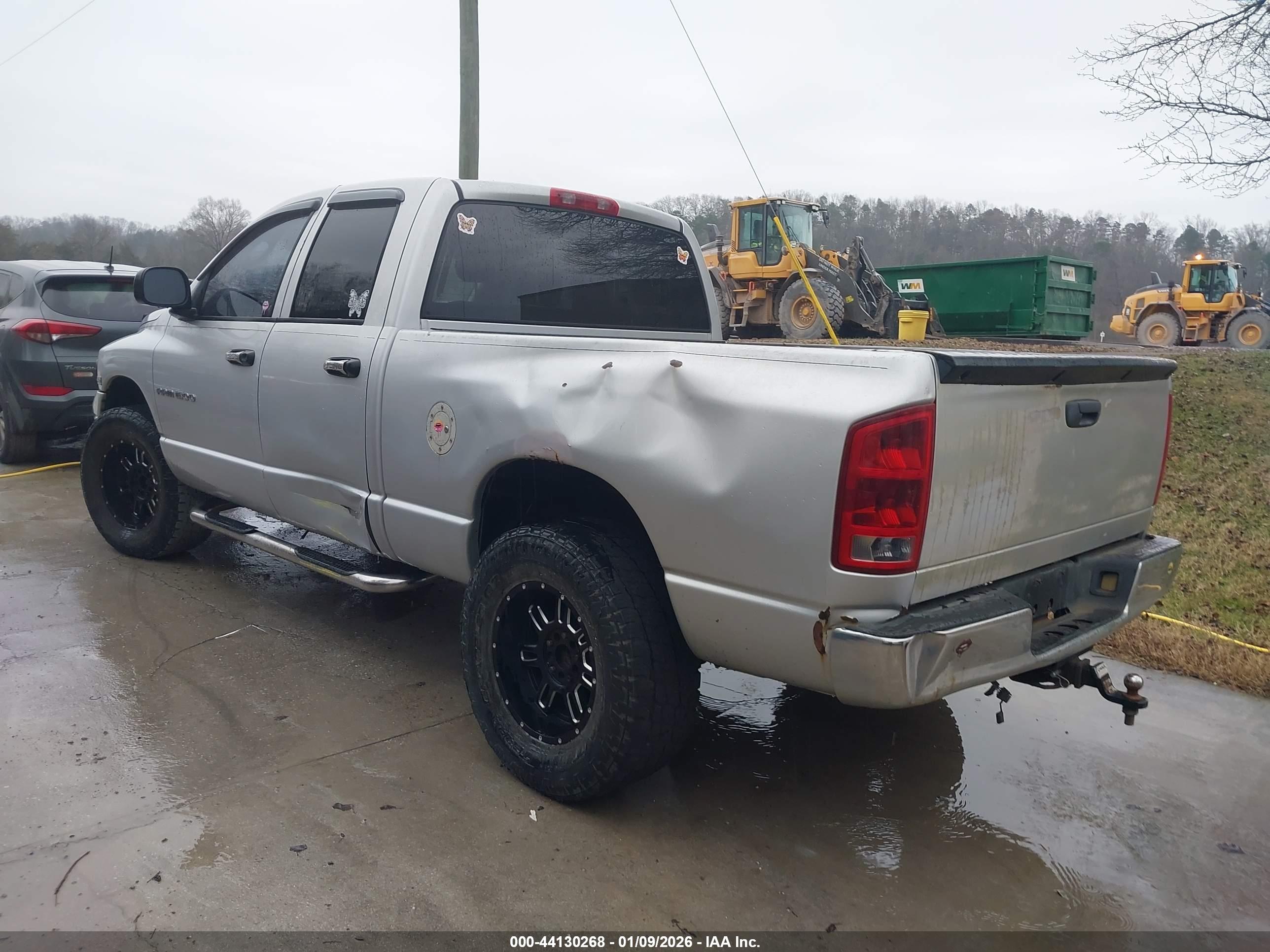 DODGE RAM image 3