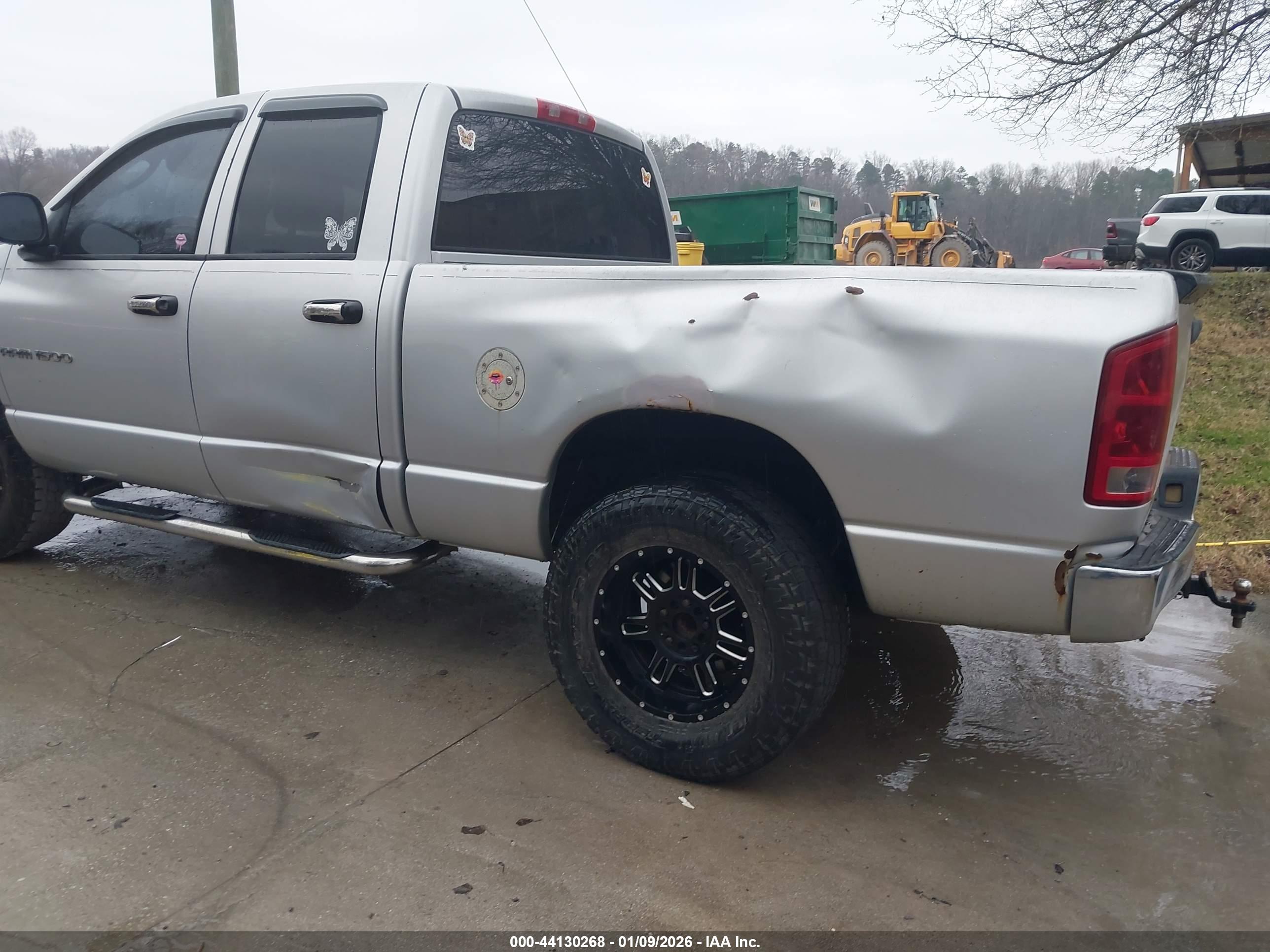 DODGE RAM image 6