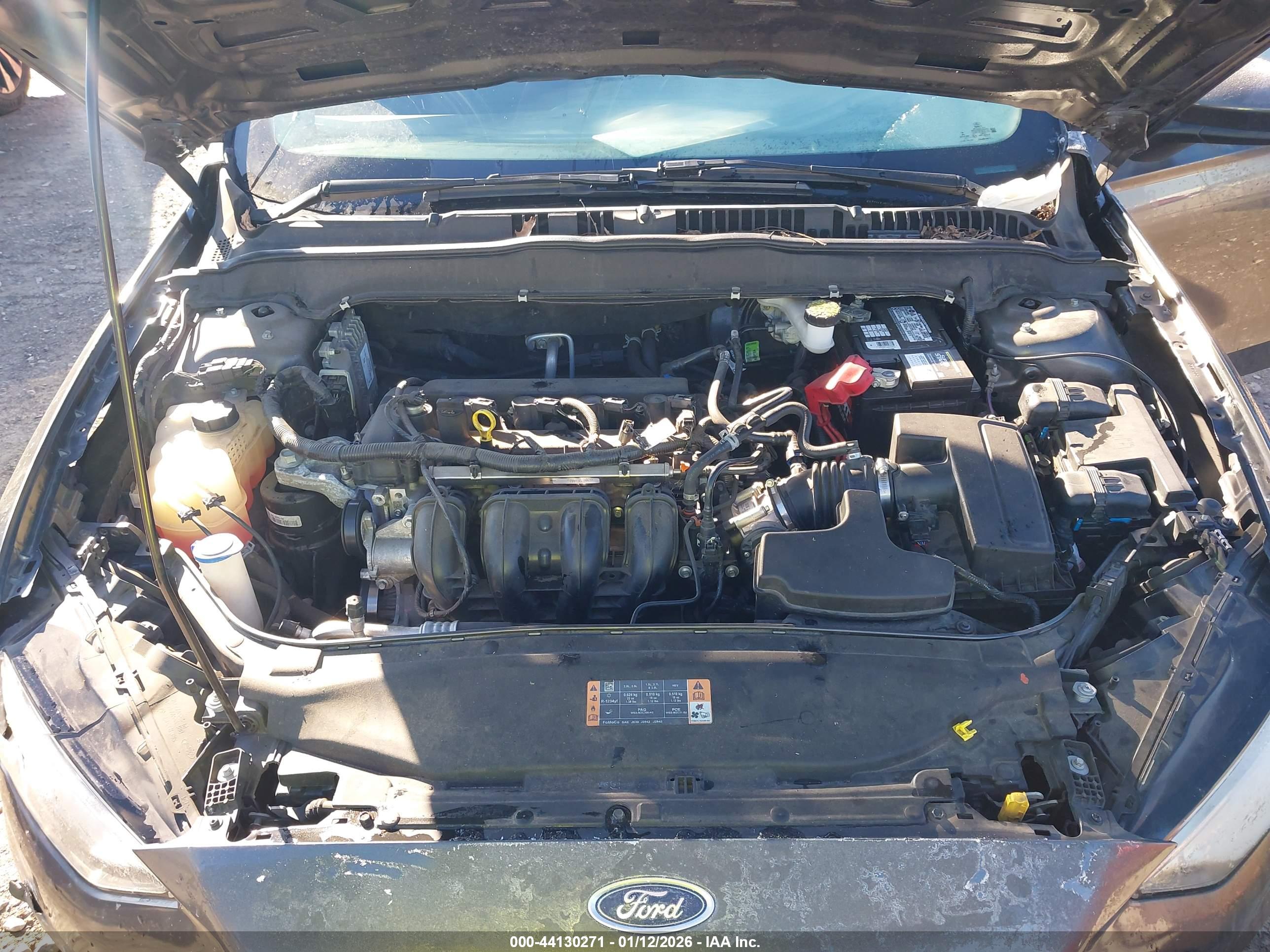 FORD FUSION image 10