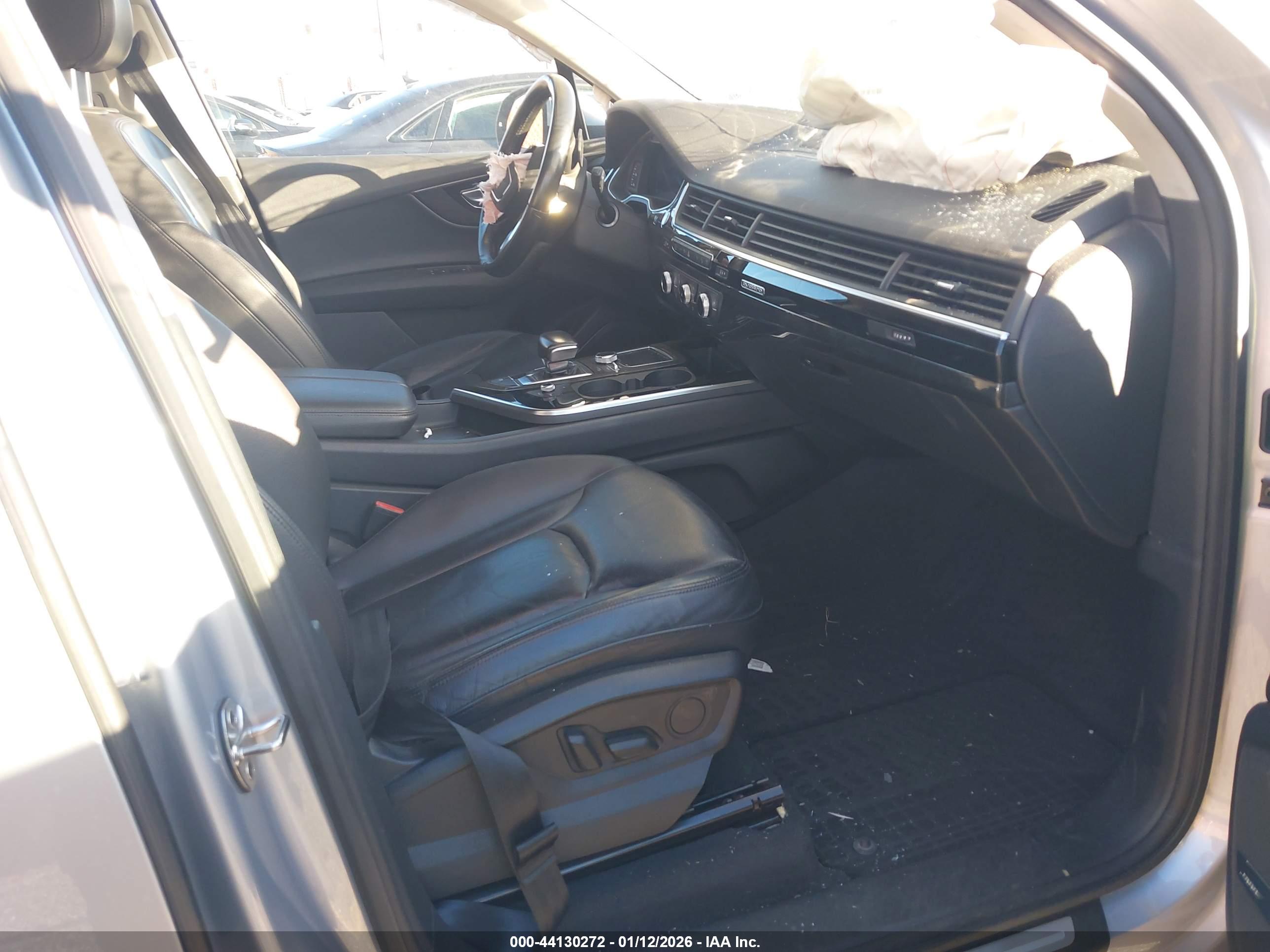 AUDI Q7 image 5