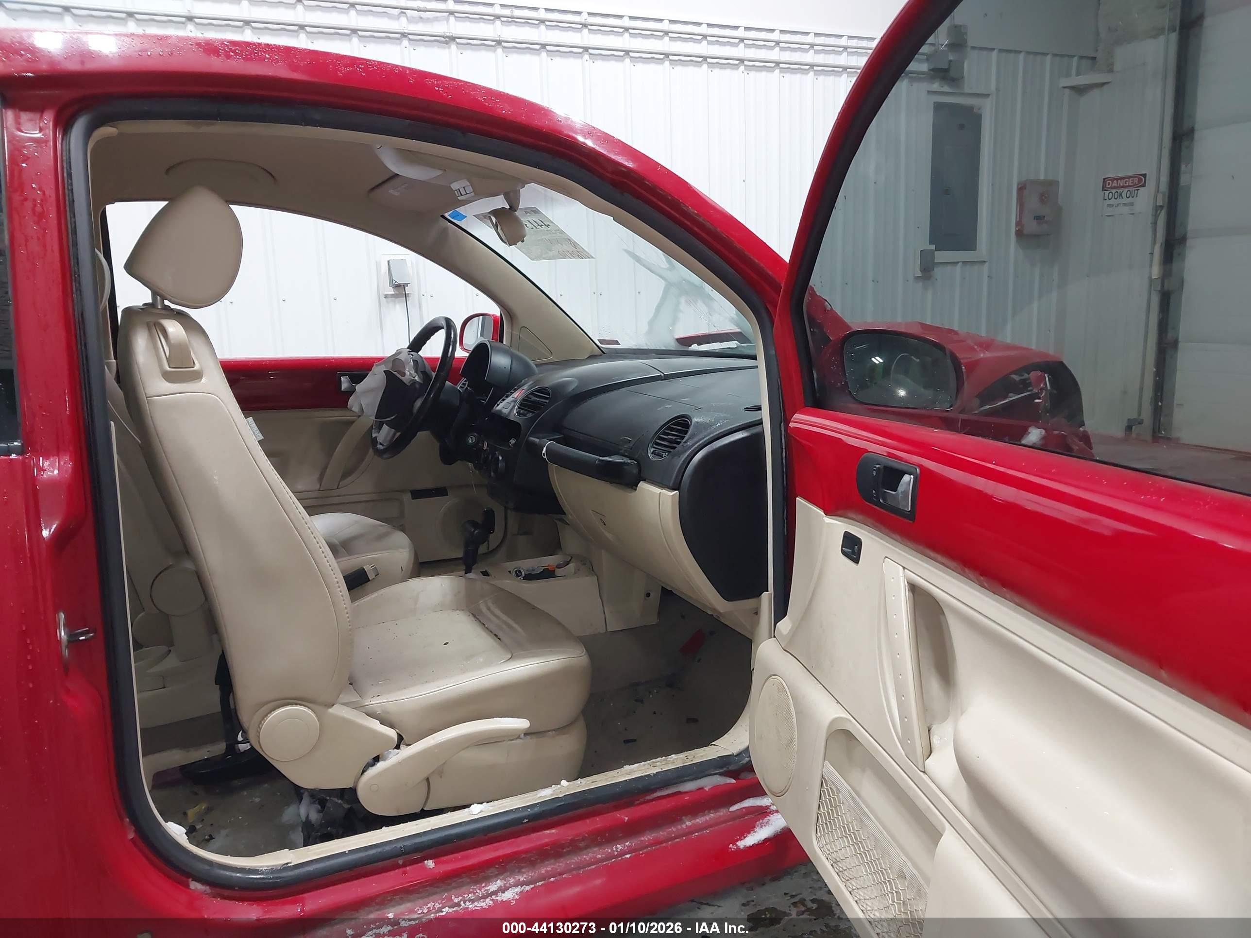VOLKSWAGEN NEW image 5