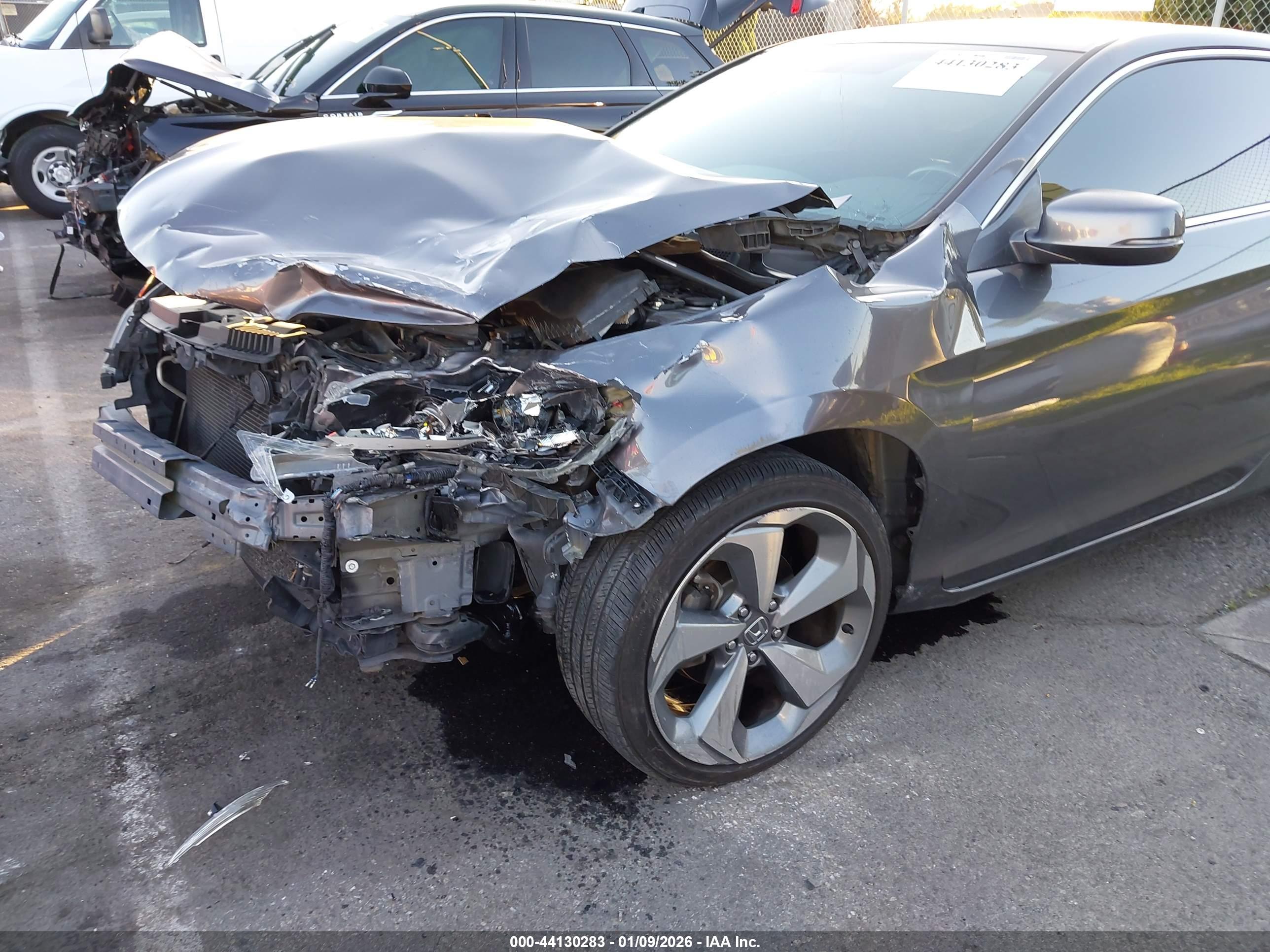 HONDA ACCORD image 6