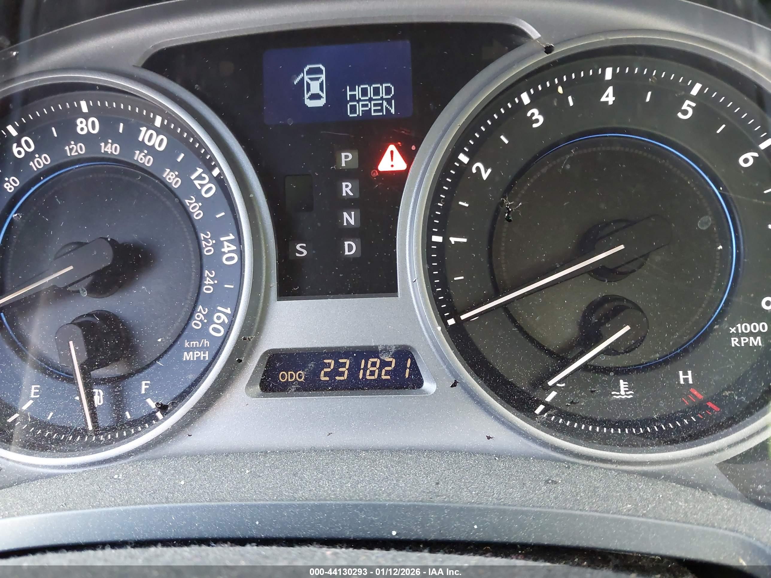 LEXUS IS image 7
