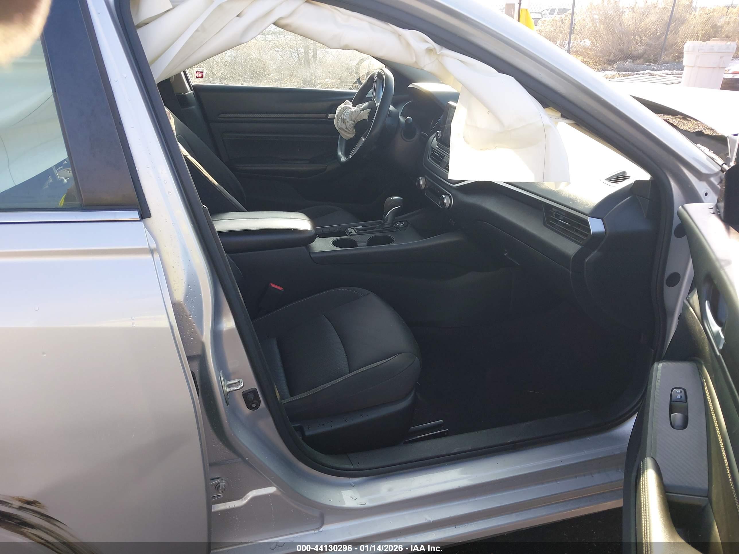 NISSAN ALTIMA image 5