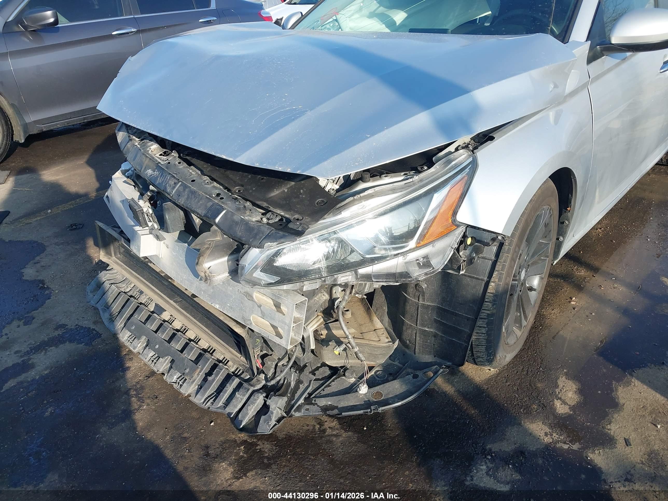 NISSAN ALTIMA image 6