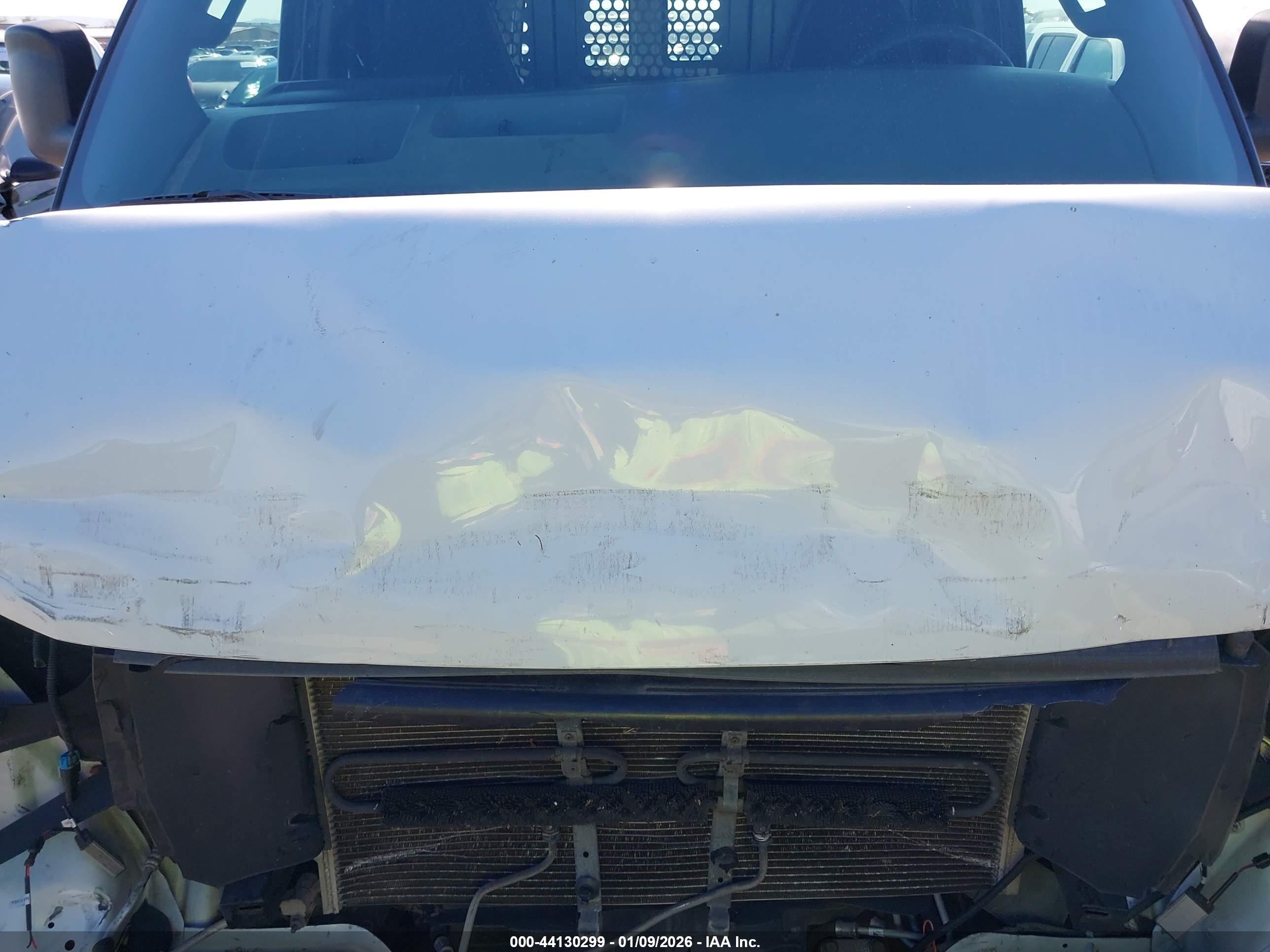 CHEVROLET EXPRESS image 10