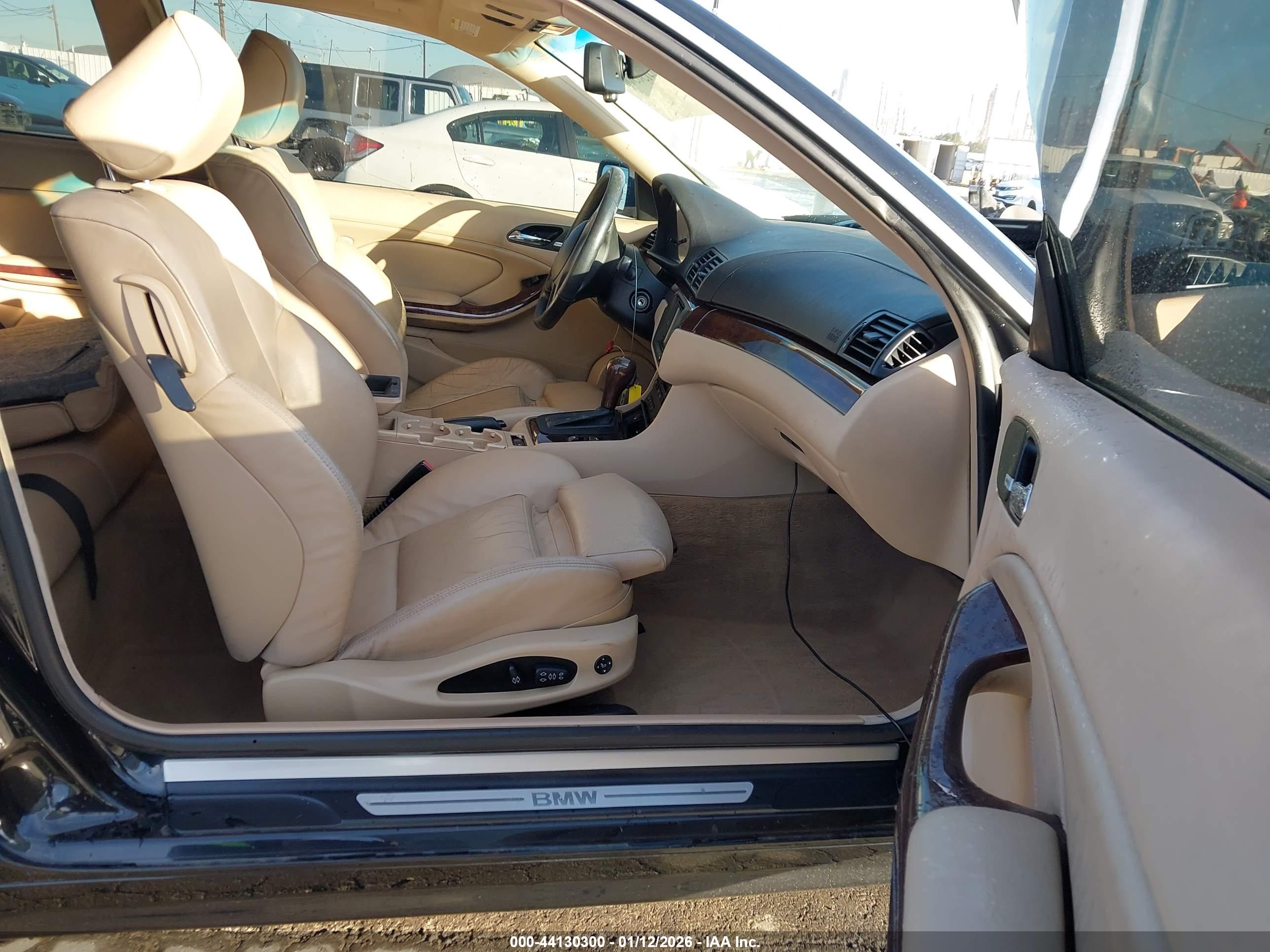 BMW 325CI image 5