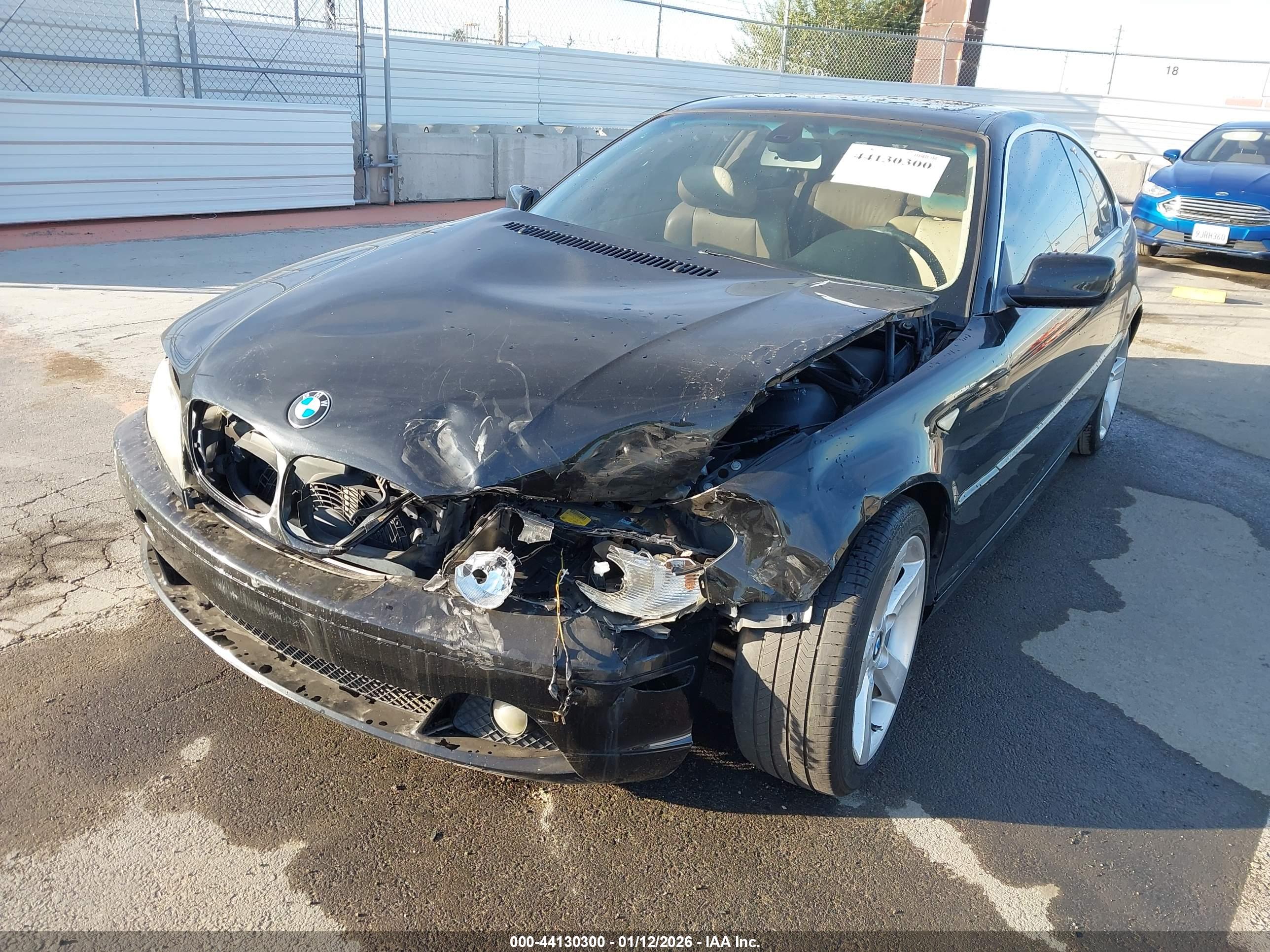 BMW 325CI image 6