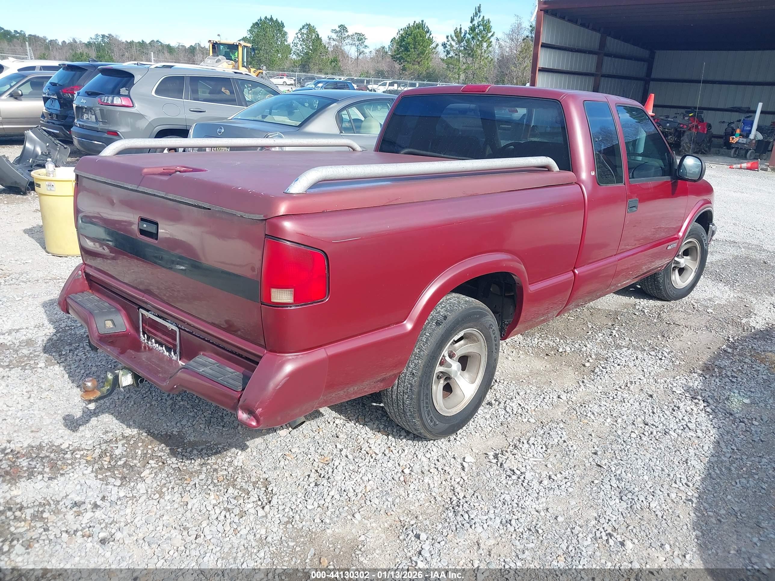 CHEVROLET S image 4