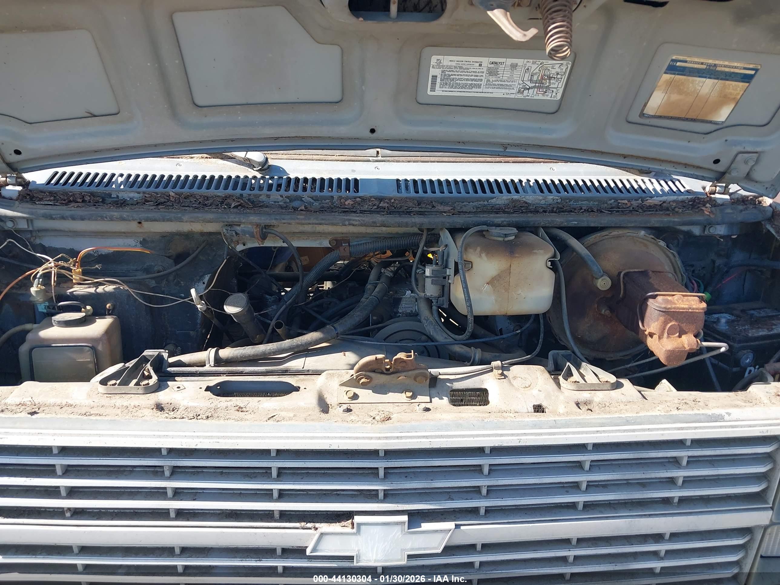 CHEVROLET G20 image 10