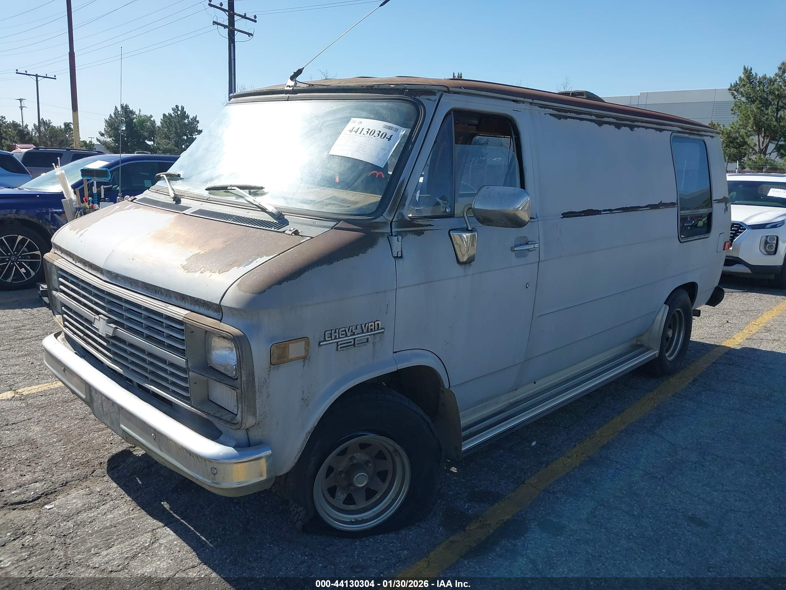 CHEVROLET G20 image 2