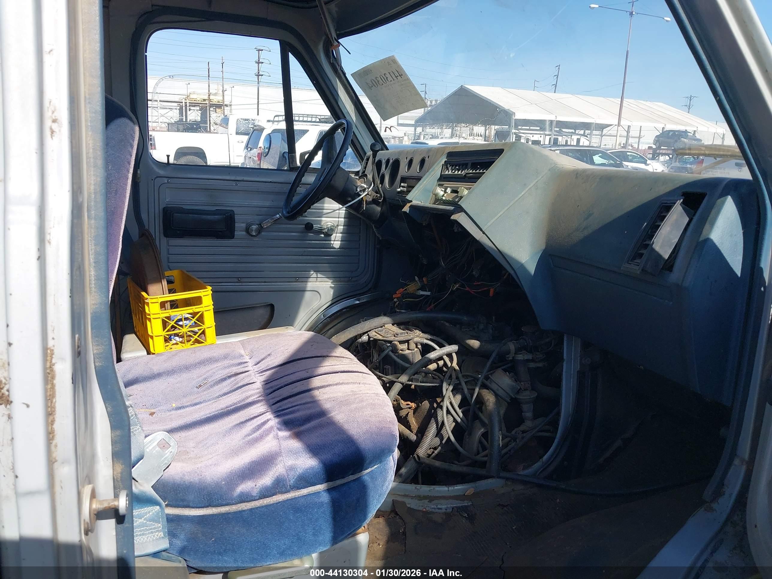 CHEVROLET G20 image 5