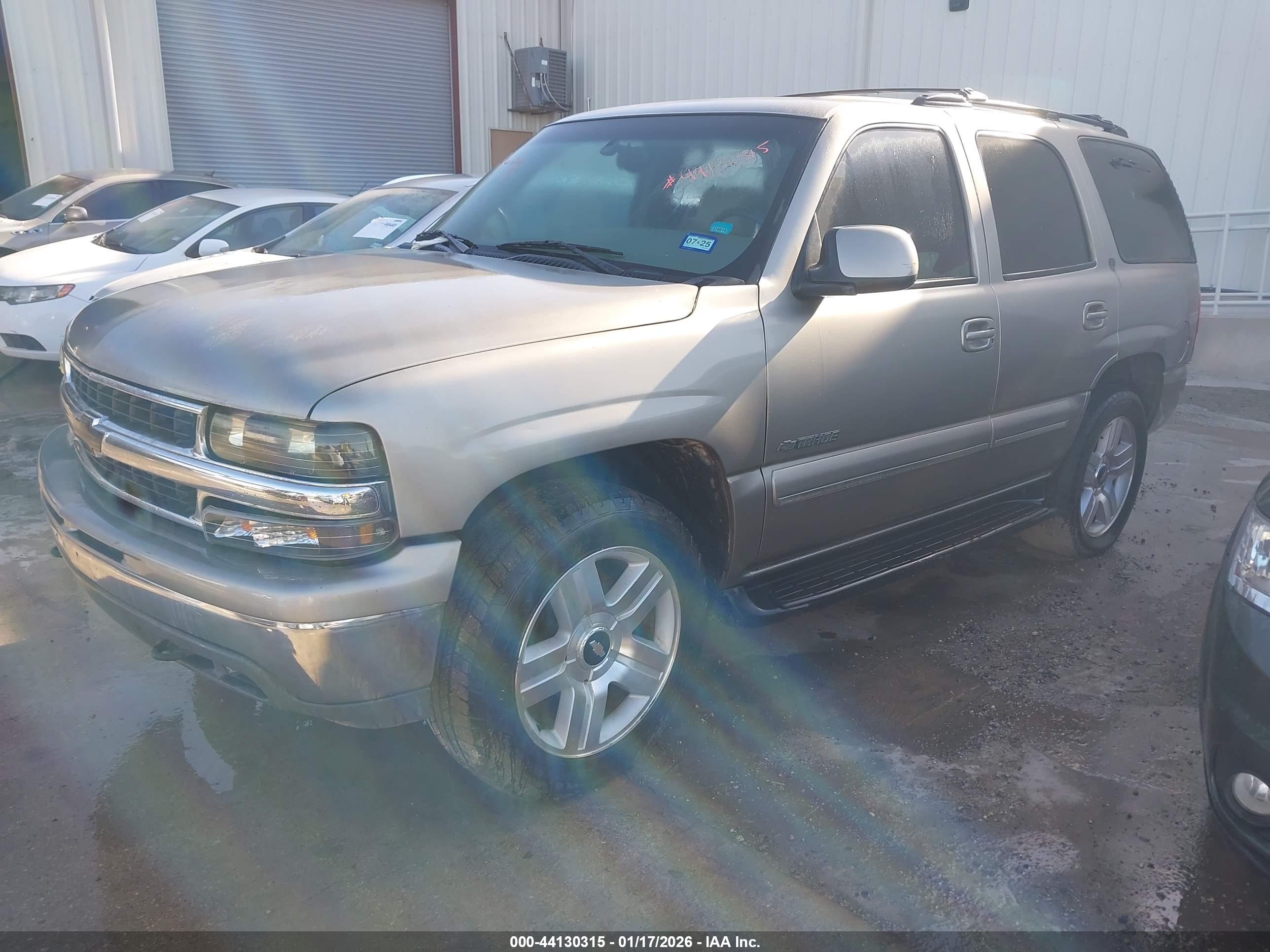 CHEVROLET TAHOE image 2